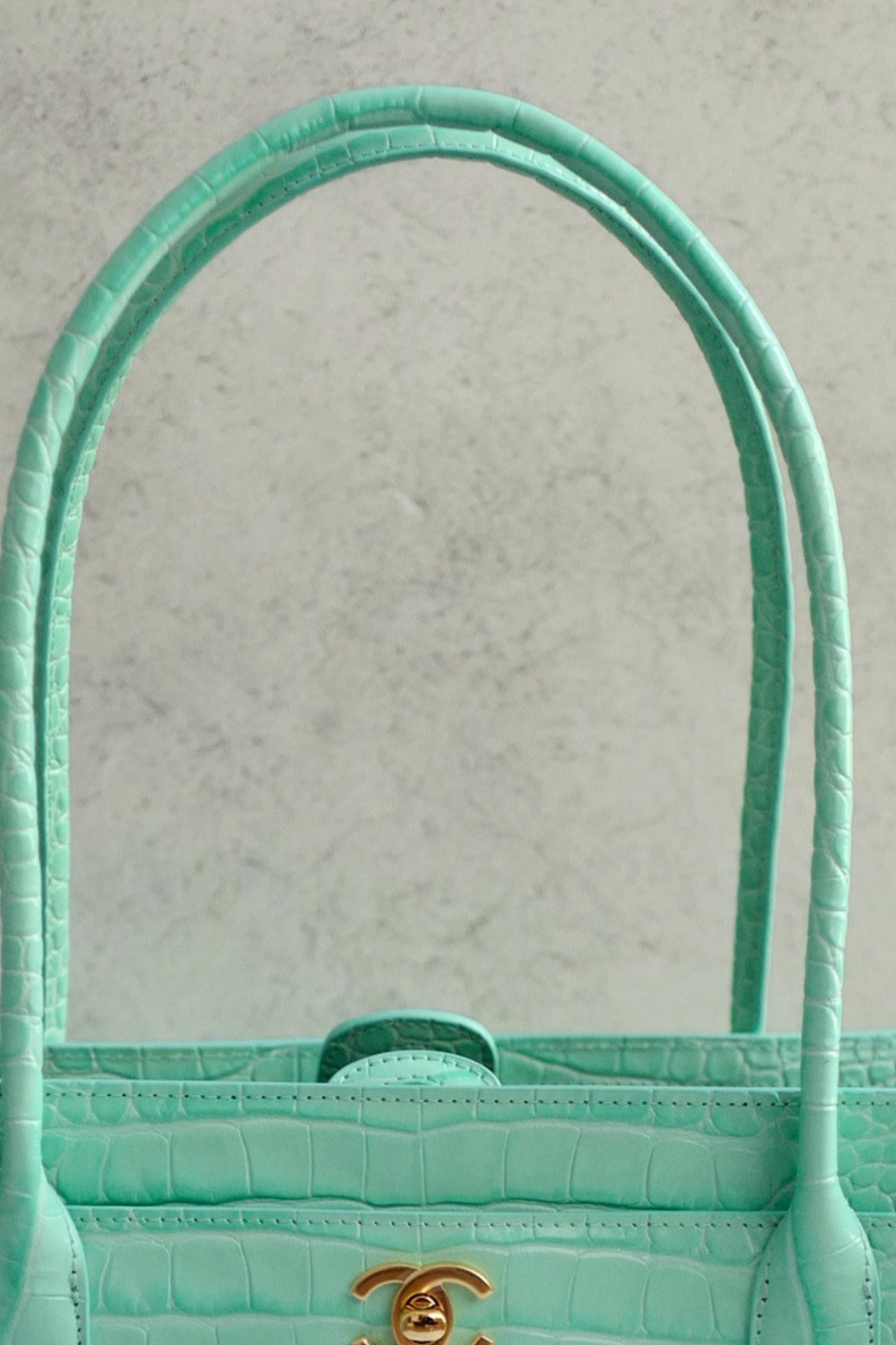 Chanel 26S Matthieu Blazy's Small Tote Green Crocodile Embossed Calfskin GHW