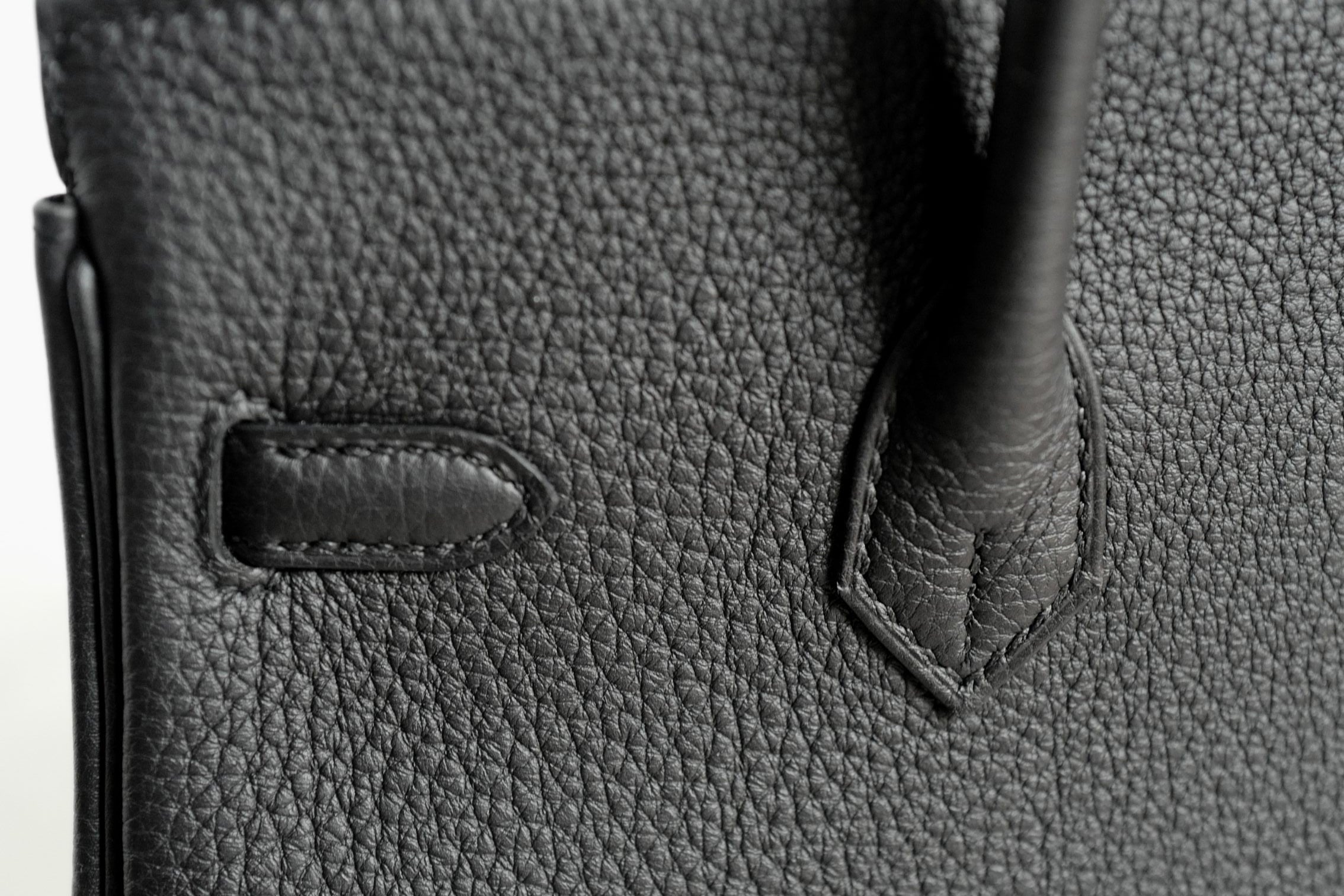 New Hermès Birkin 25 Black Togo Leather Gold Hardware