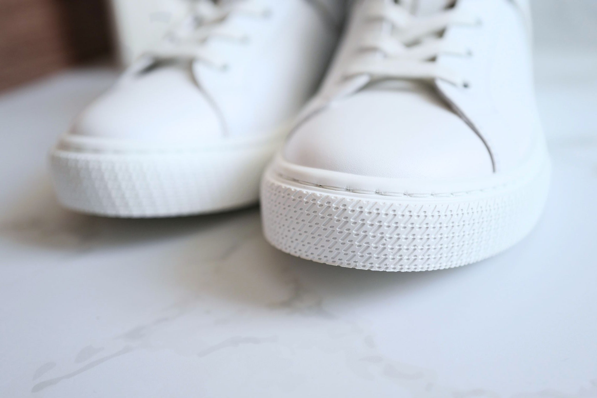 Hermès Daydream Sneaker White Leather Rose Gold Kelly Buckle Size 39.5