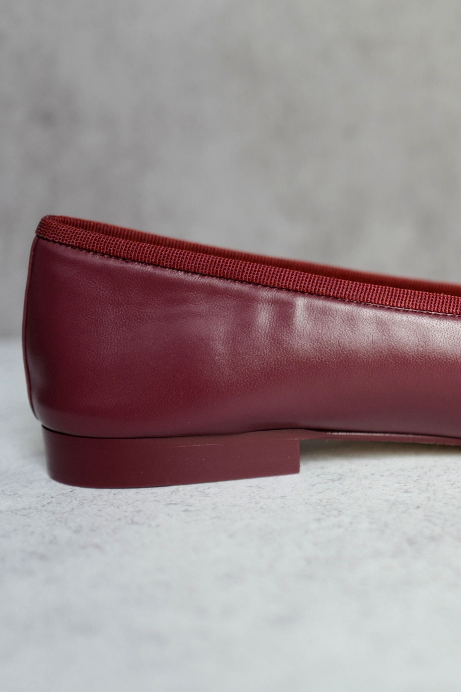 Chanel 26S Matthieu Blazy's Ballet Flats Burgundy Pink Lambskin Size 37C