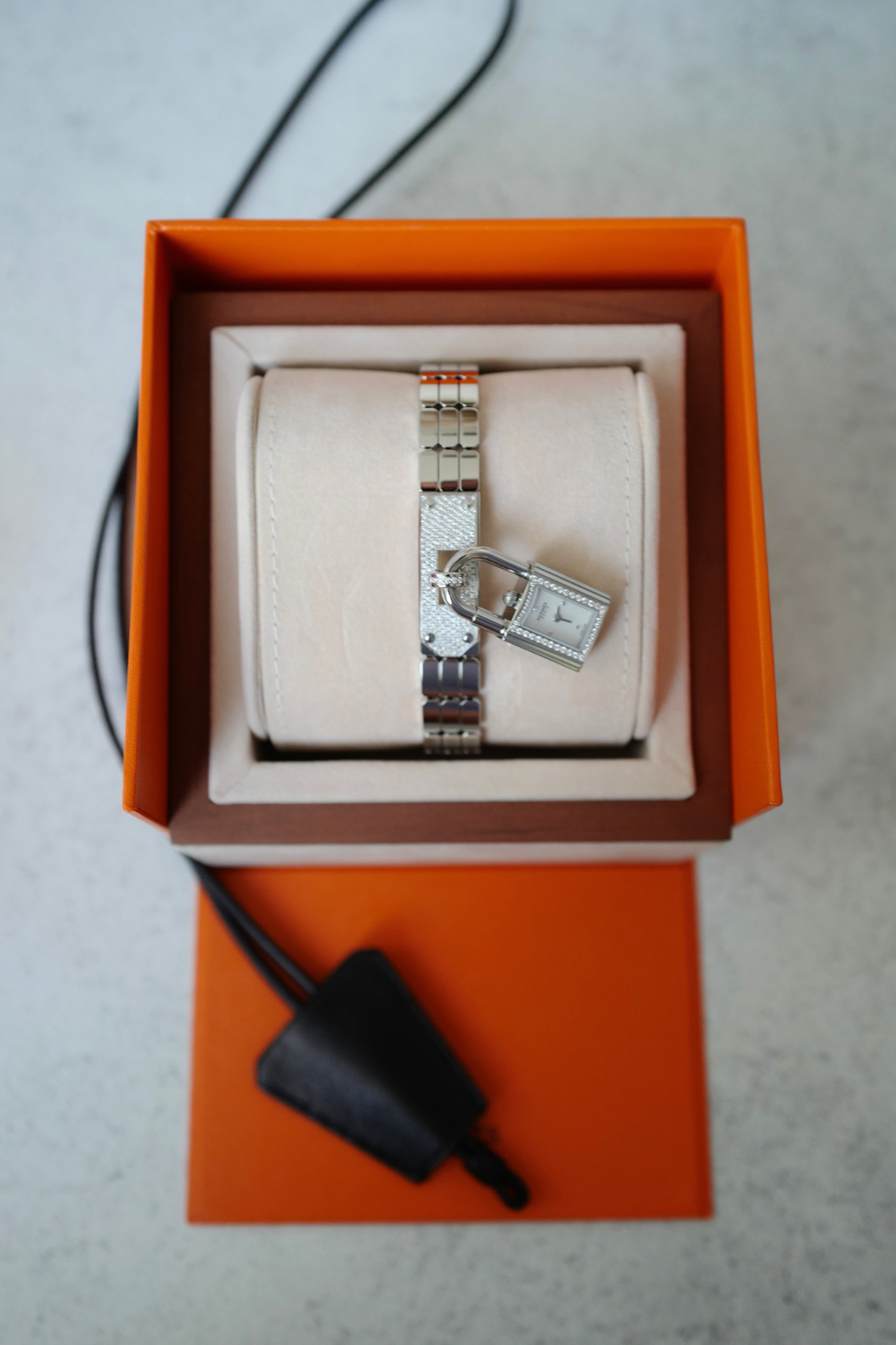 BNIB Hermes Kelly Watch Mini Model 16 mm Diamond Stainless Steel Bracelet
