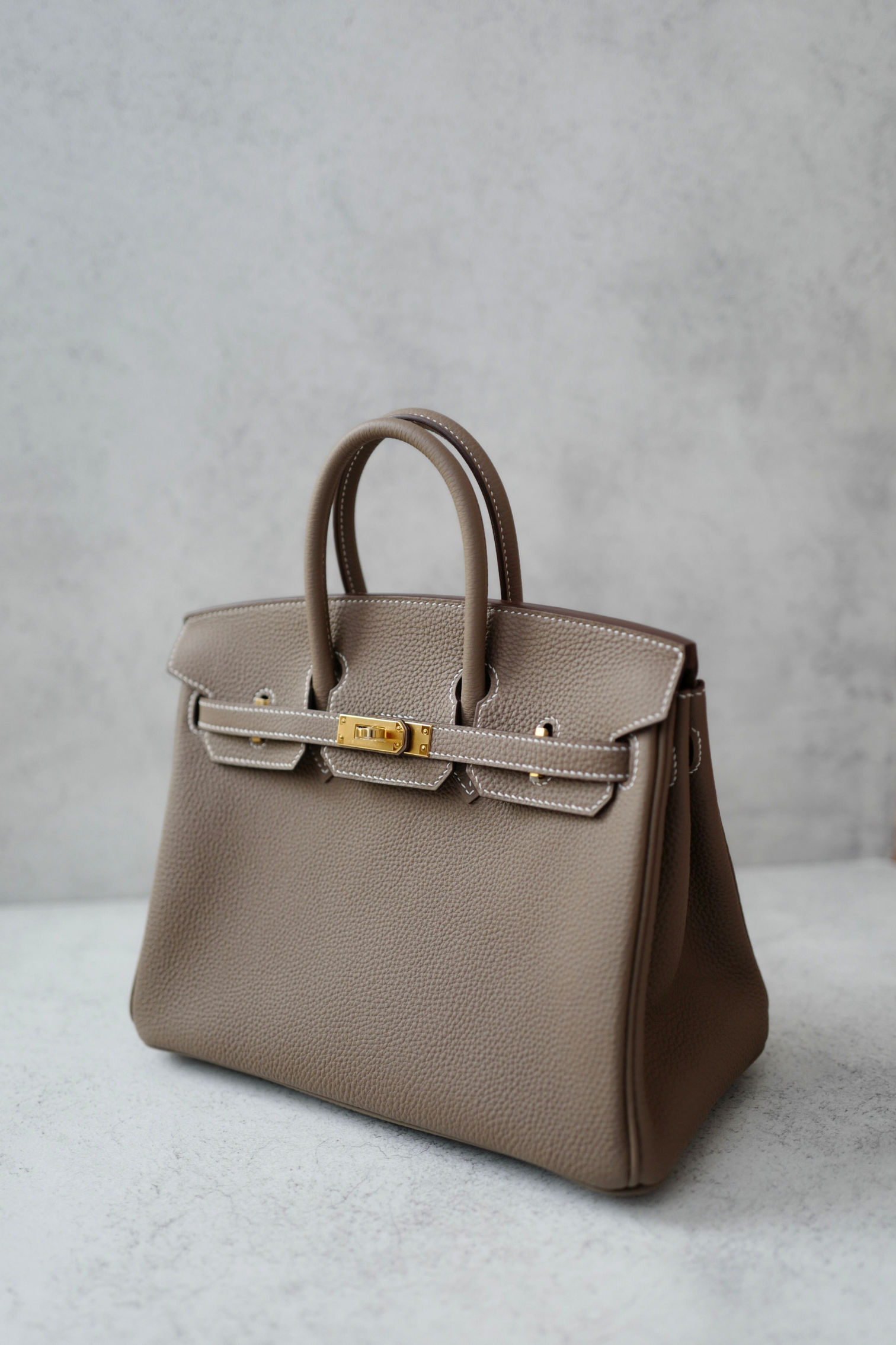 BNIB Hermès Birkin 25 Togo Etoupe Gold Hardware Stamp 2025