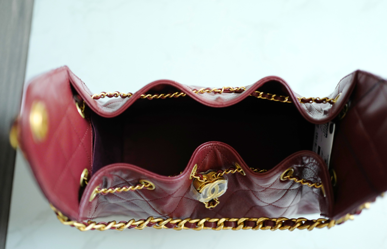 BNIB CHANEL Spring-Summer 25S Small Hobo Bag Grained Calfskin Burgundy GHW