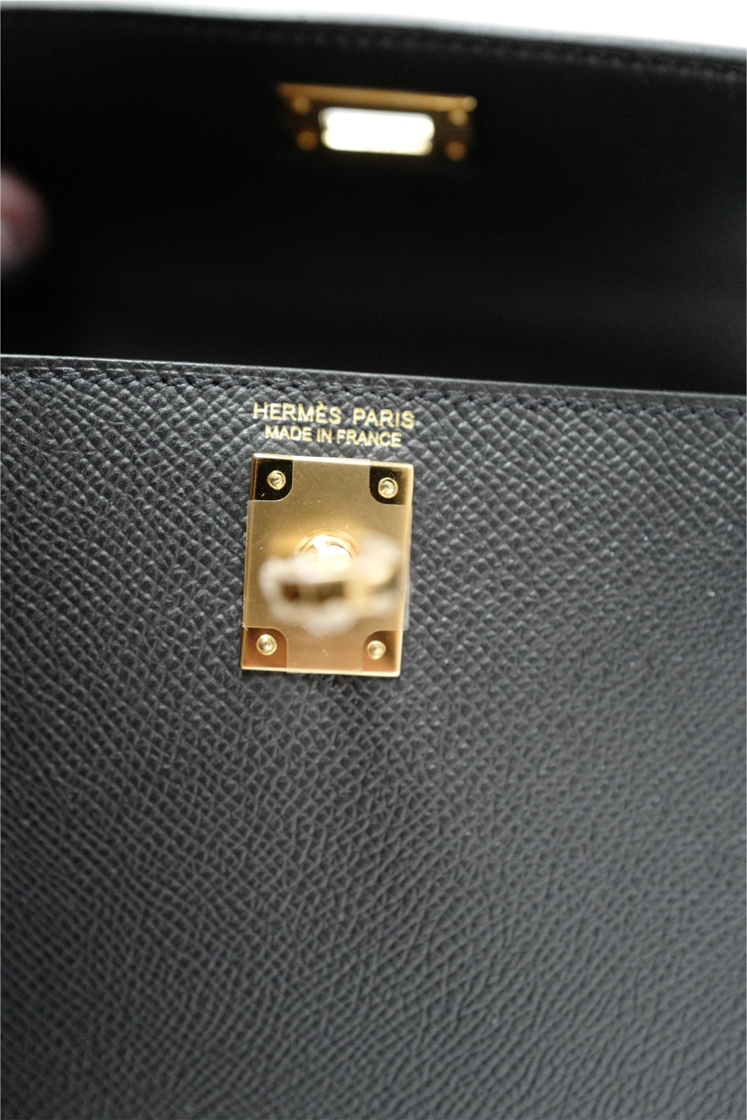 BNIB Hermès Mini Kelly 20 Black Epsom Leather with Gold Hardware Stamp W