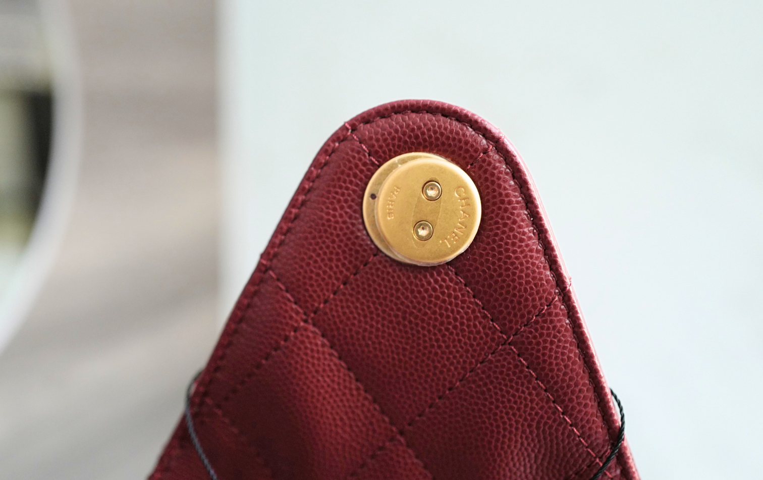 BNIB CHANEL Spring-Summer 25S Small Hobo Bag Grained Calfskin Burgundy GHW