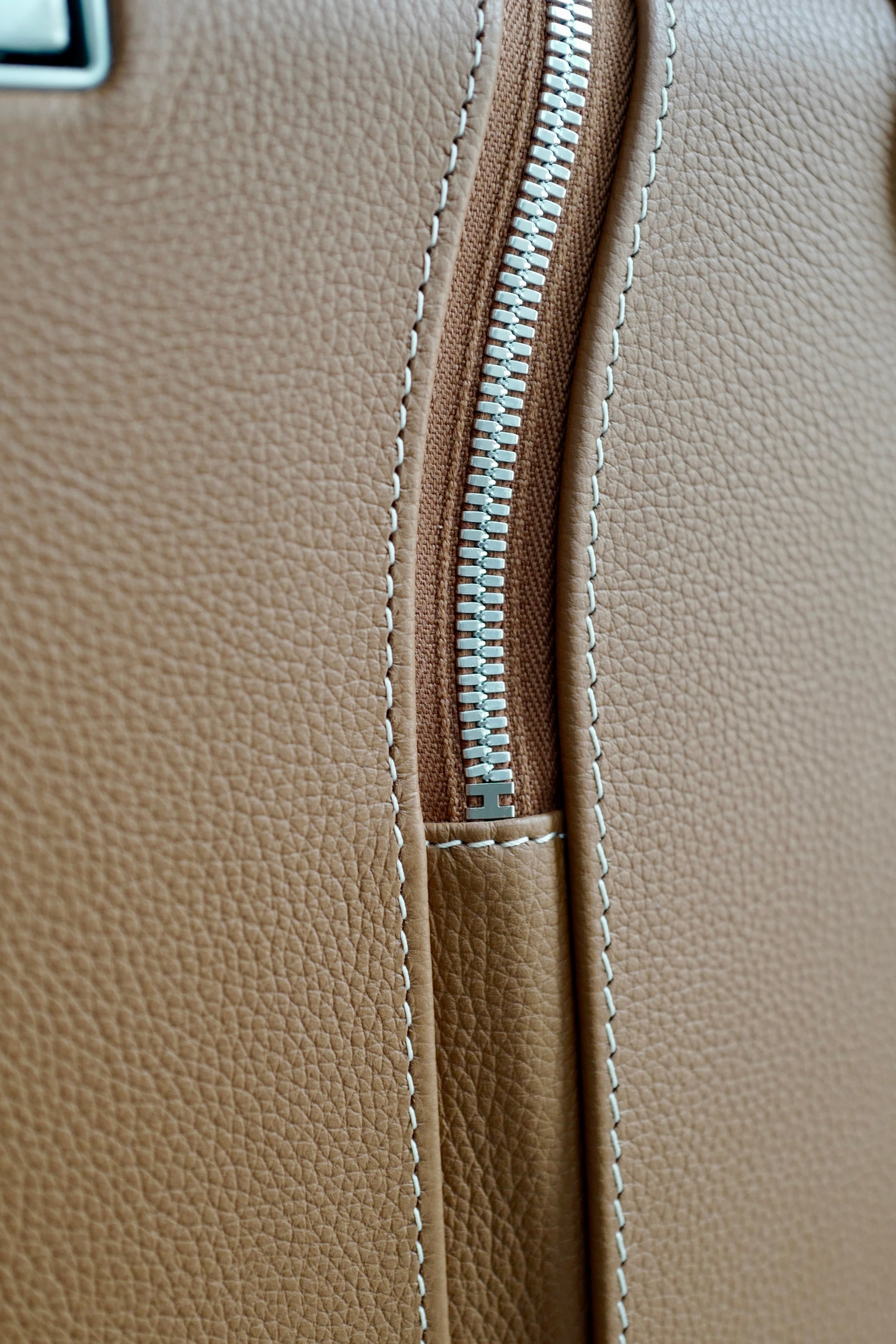 BNIB Hermès RMS Cargo Carry On Cabine Suitcase – Dessert/Fauve 2025 $24K