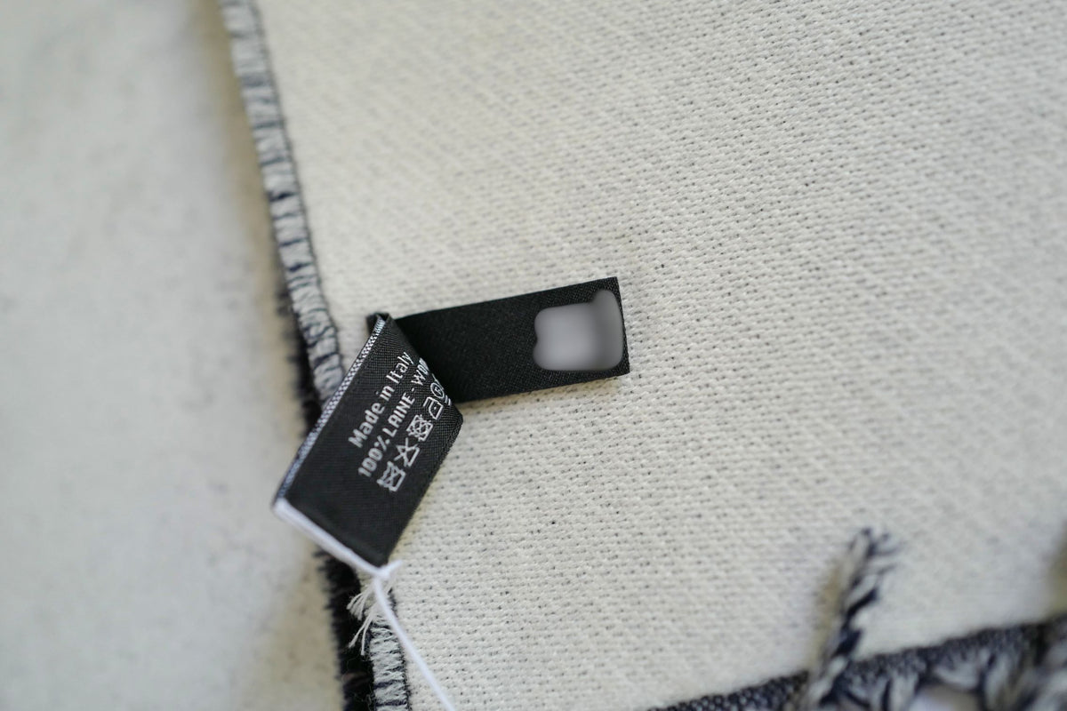 NEW Chanel 25C Wool Shawl Scarf CC Logo Dark Navy Ecru