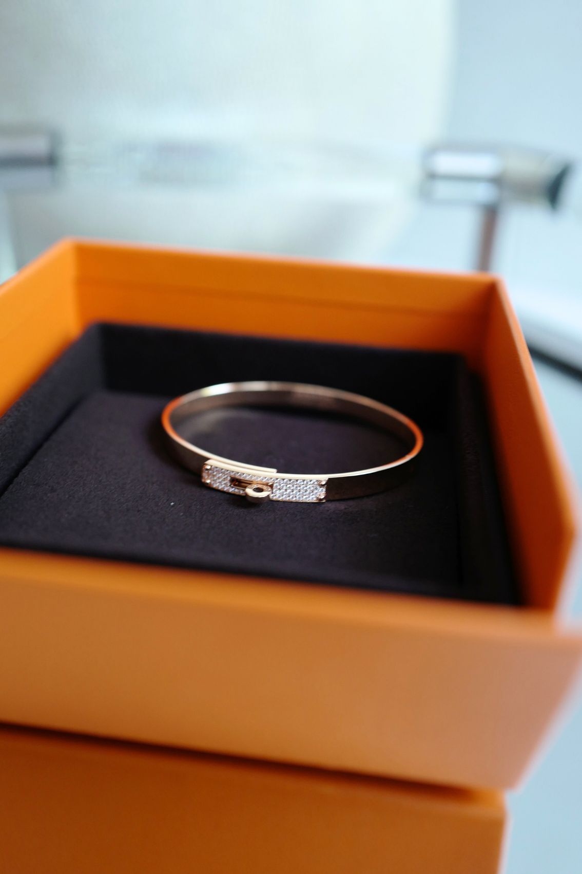 Hermès Kelly Diamond Bangle Bracelet 18K Rose Gold 0.36ct Size SH