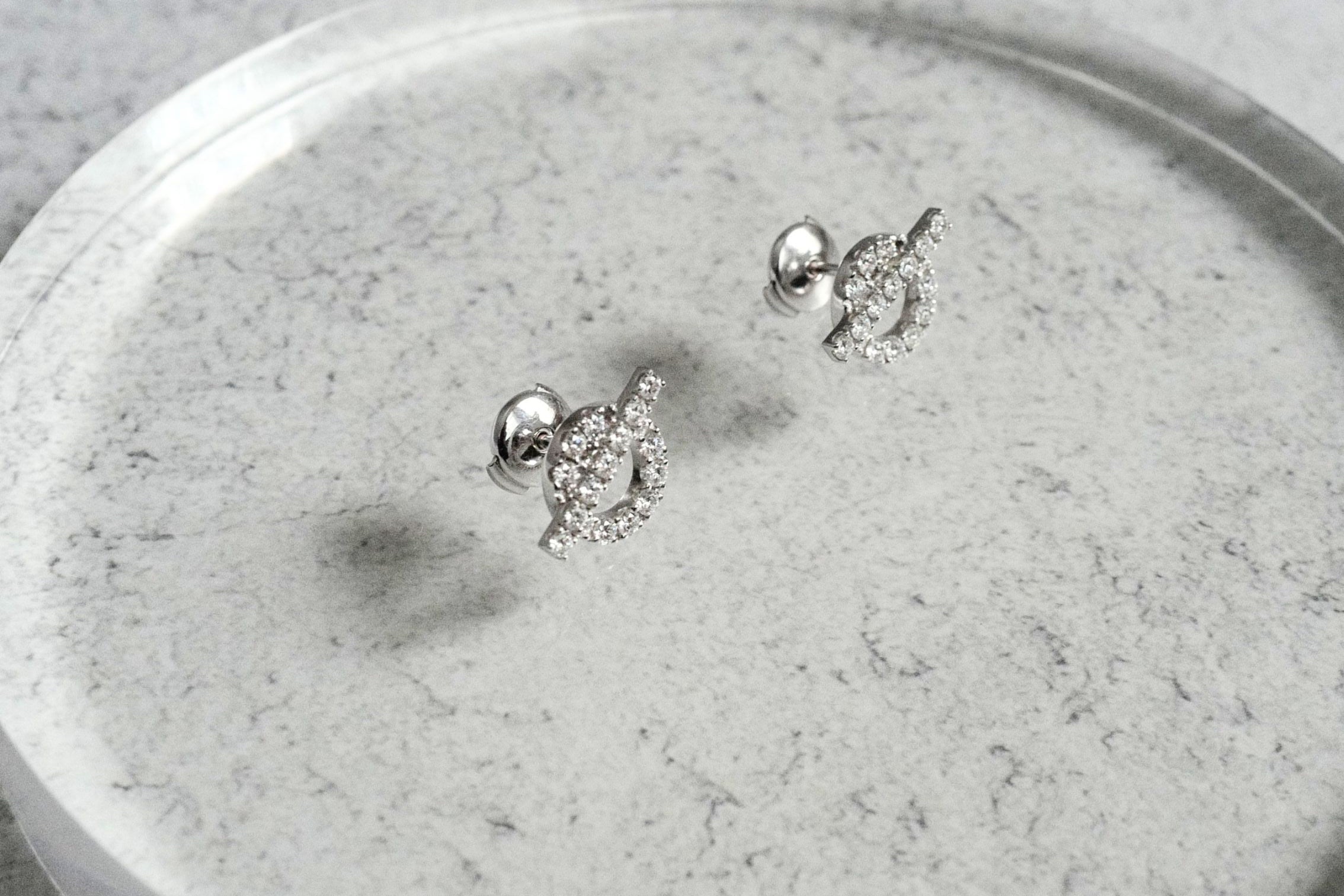 Hermès Finesse Earrings 18K White Gold 34 Diamonds