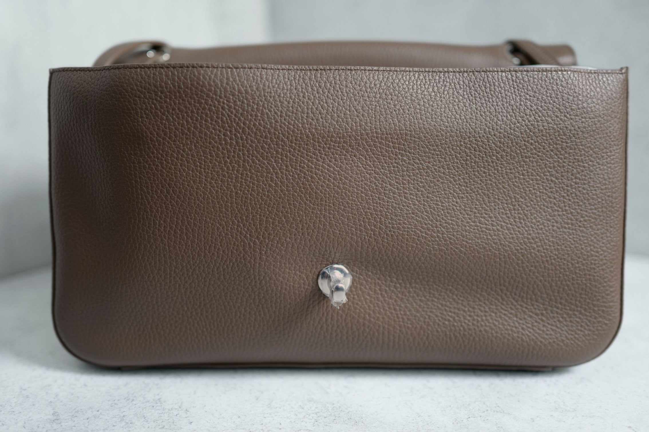 Chanel 26S Matthieu Blazy Maxi 32 Flapbag Light Brown Grained Calfskin Silver HW