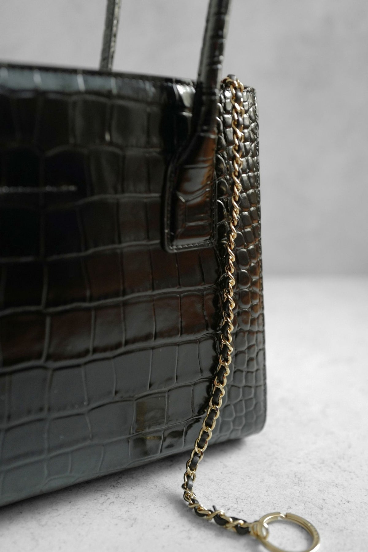 Chanel 26k Matthieu Blazy's Small Tote Black Crocodile Embossed Calfskin GHW