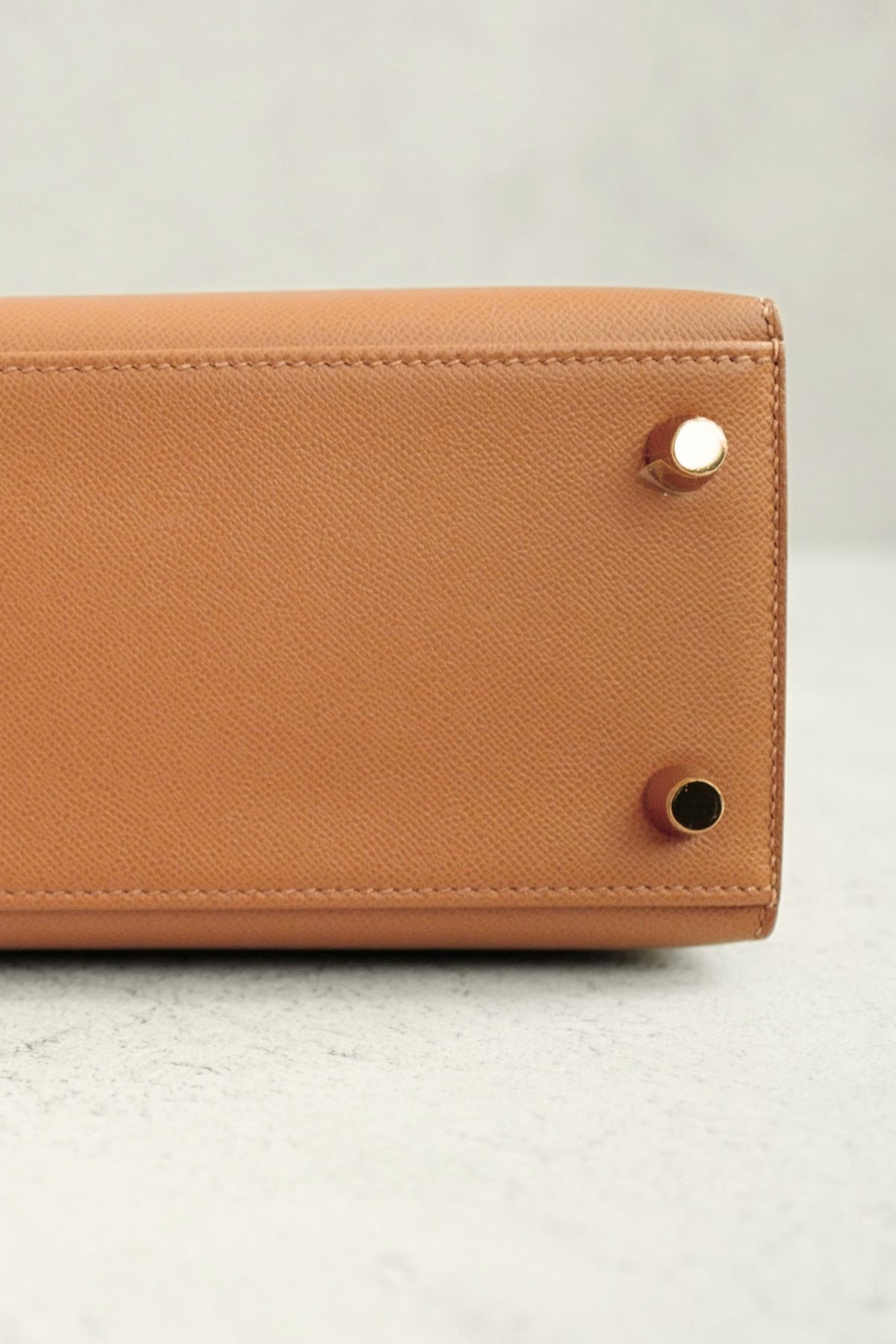 Hermes Kelly 25 Touch Chai/Miel Veau Madame Sellier Gold Hardware