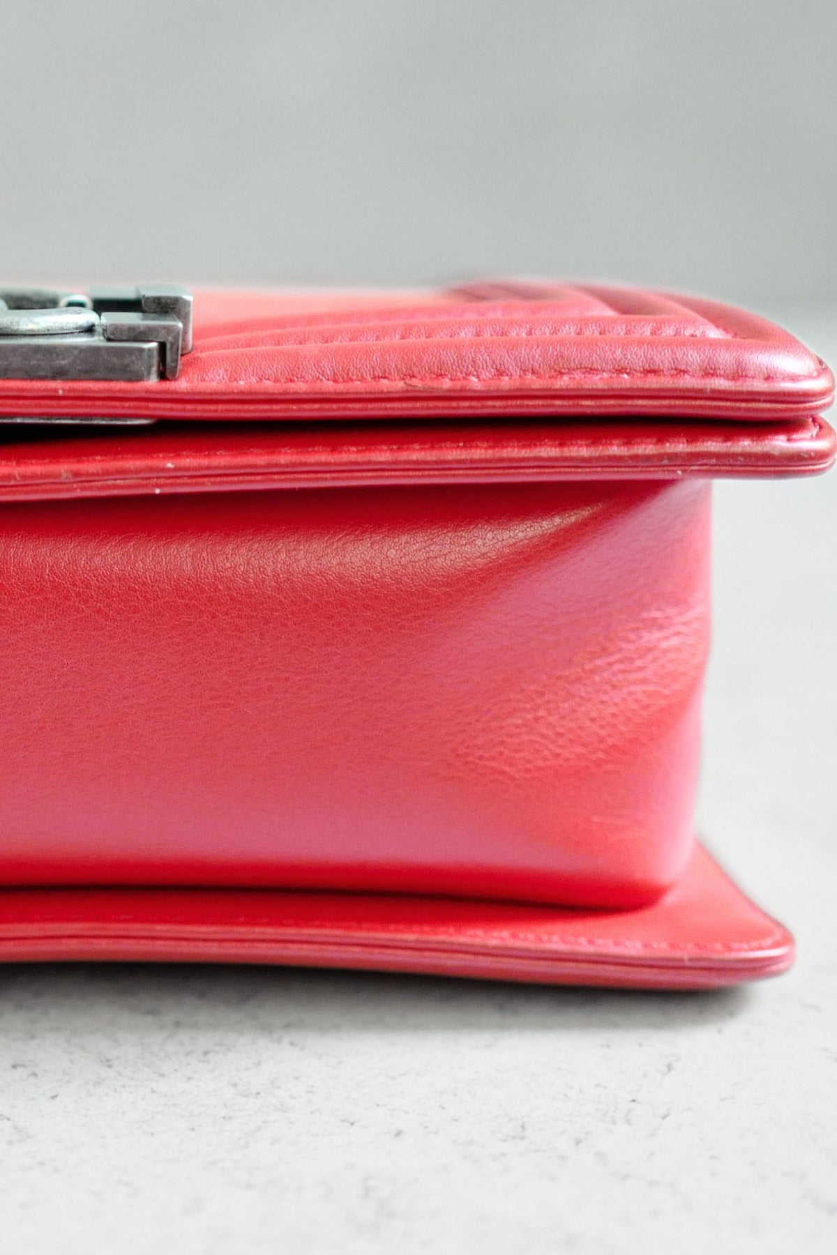 Preloved Chanel Boy Red Small In Stingray Ruthenium HW Limited Edition #18