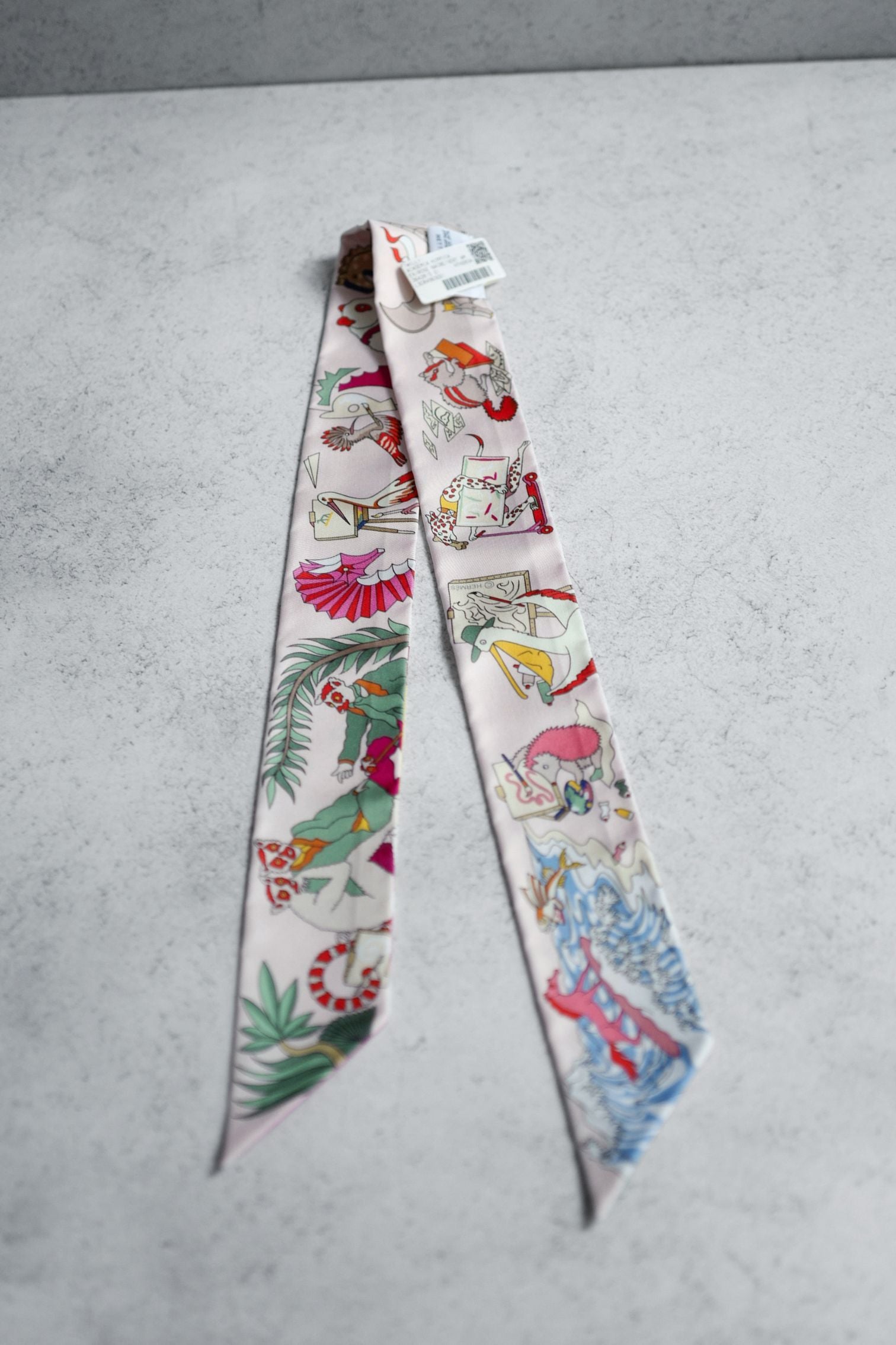 Hermès Academia Hippica Twilly Rose Nacre / Vert Amande / Multicolore 100% Silk