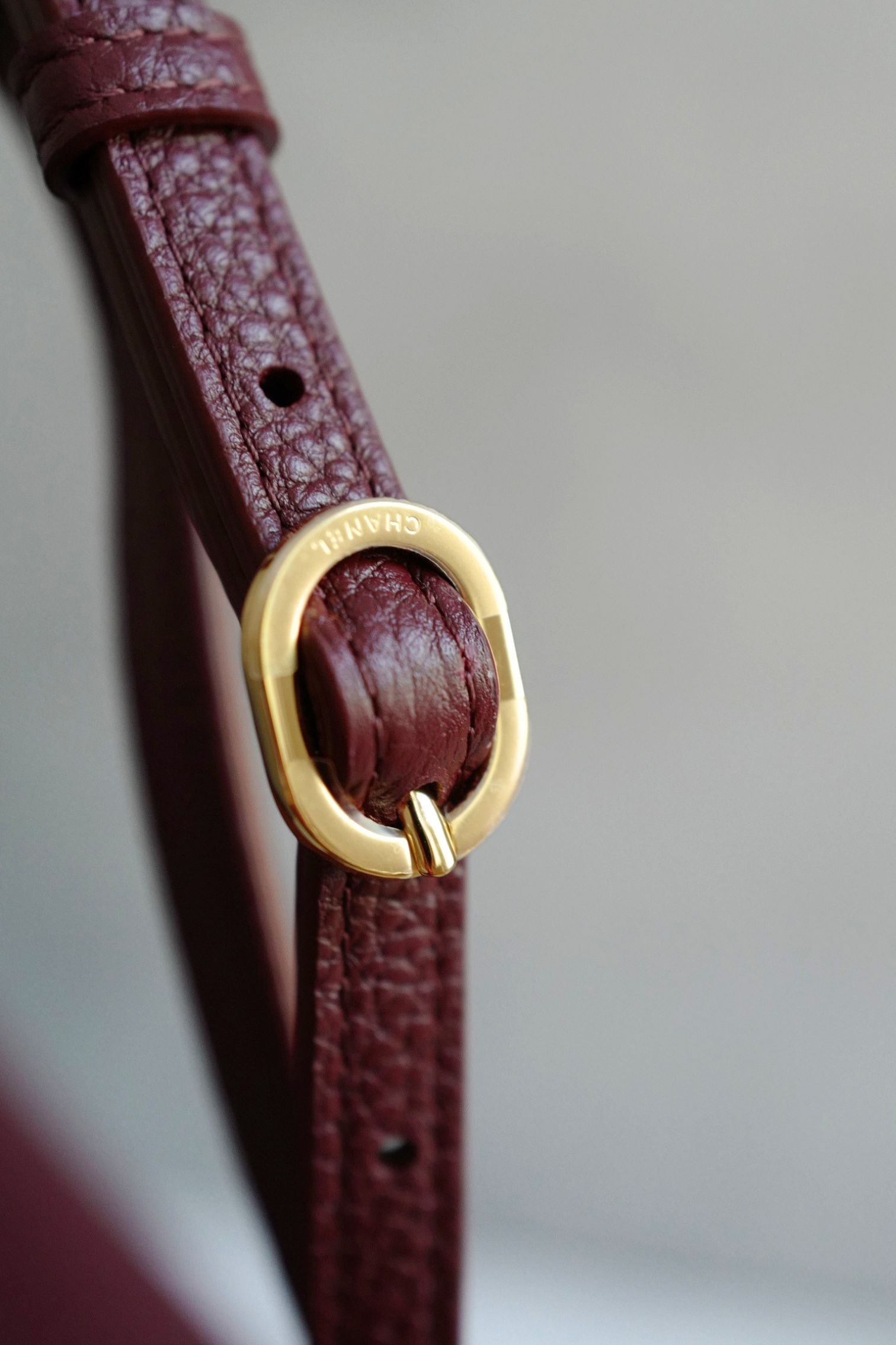 Chanel 26S Matthieu Blazy's Maxi 38 Flapbag Burgundy Grained Calfskin Gold HW