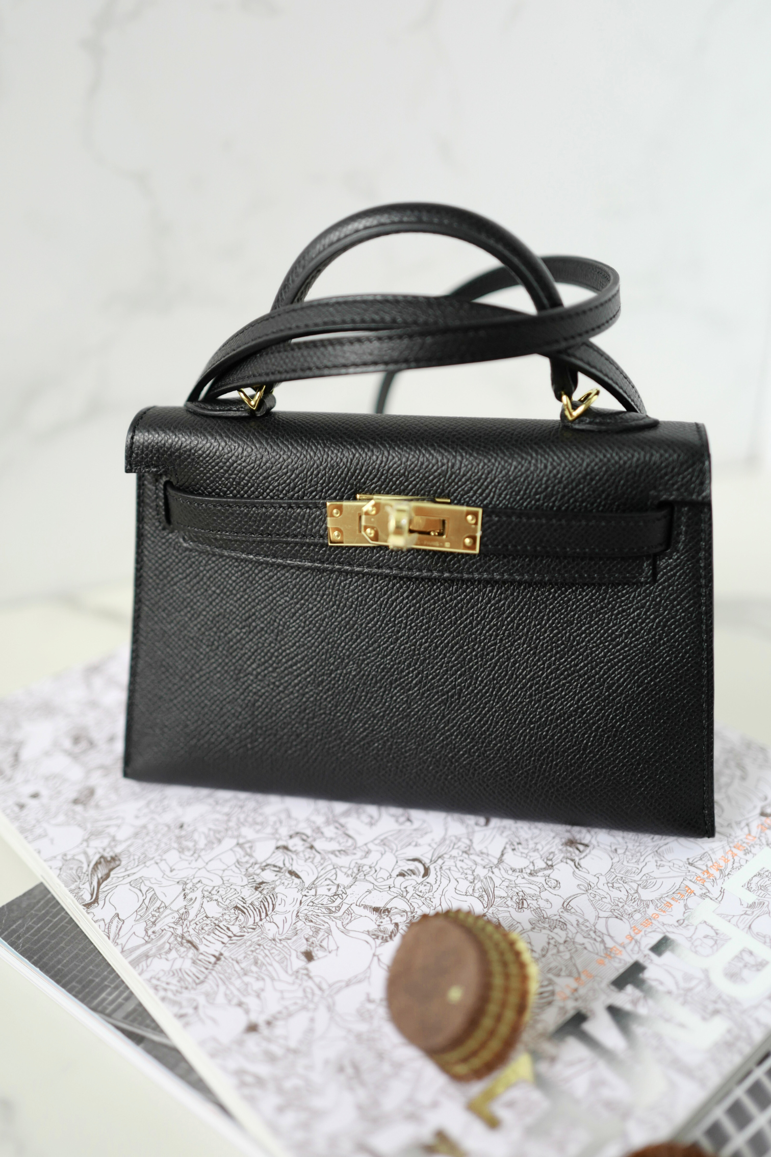 BNIB Hermès Mini Kelly 20 Black Epsom Leather with Gold Hardware Stamp W