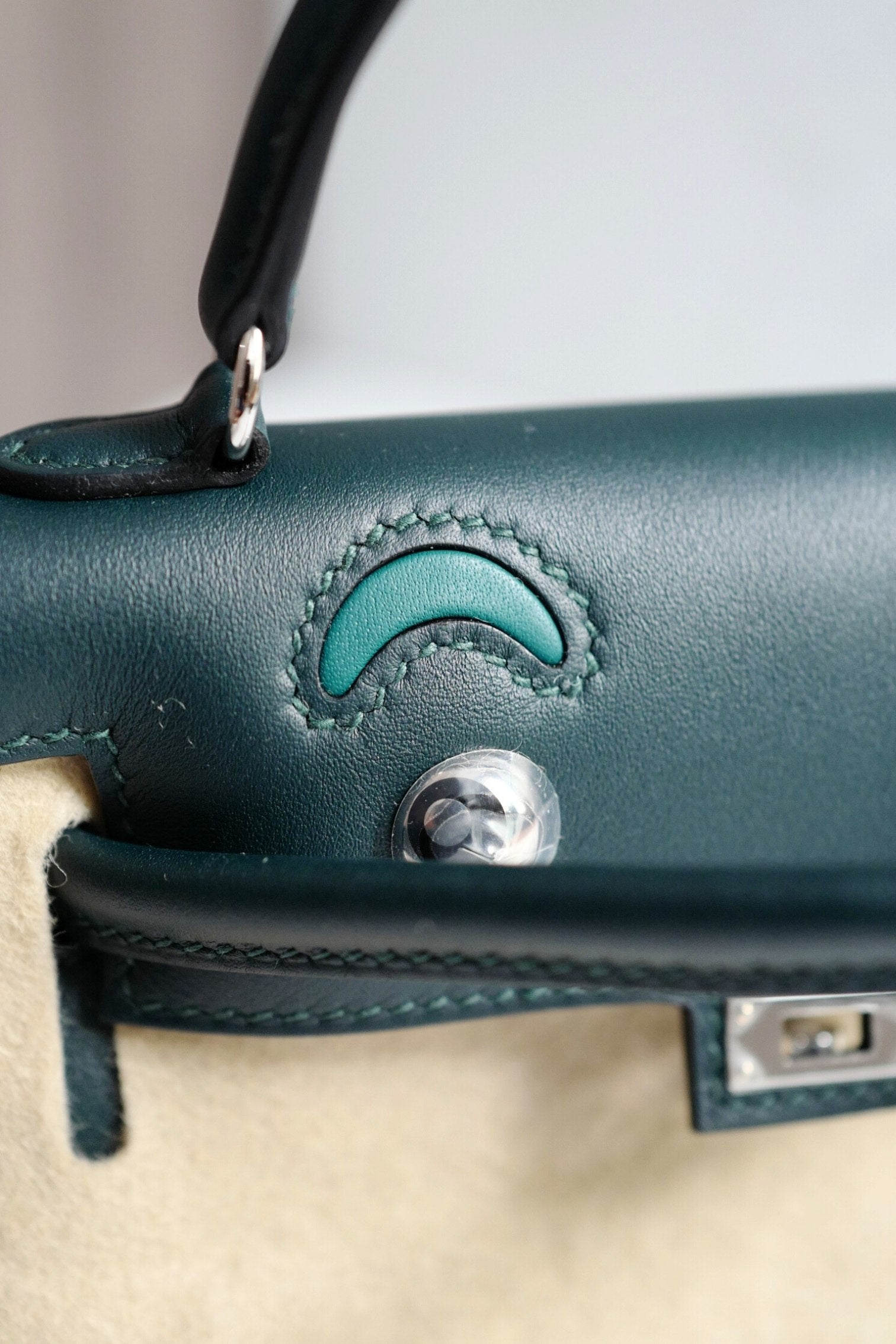 BNIB Hermes Kelly Dole Swift Calfskin Vert Cypres Vert Bosphore PHW