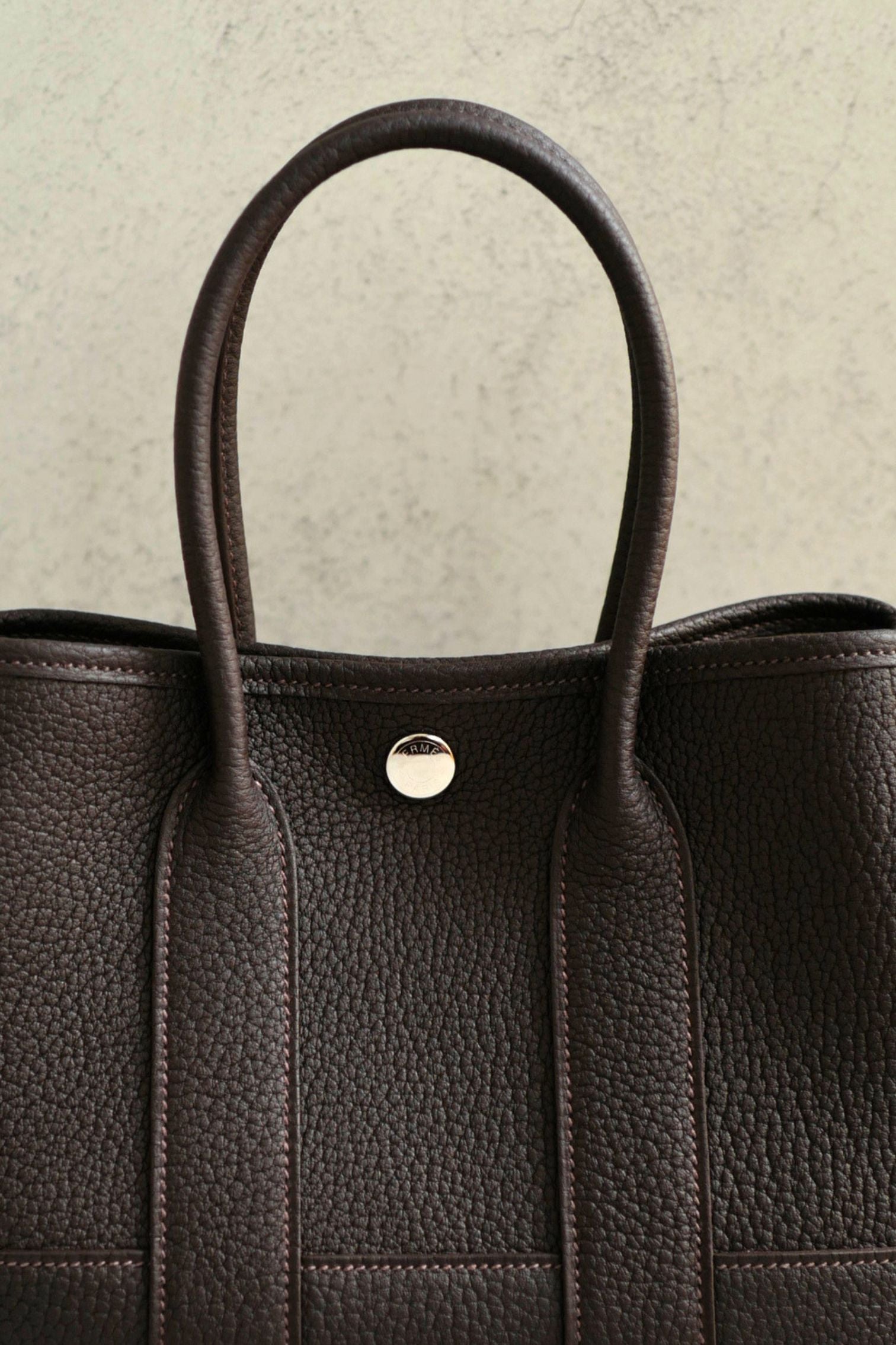 BNIB Hermes Mini Garden Party Neo 23 Bai Brun in Negonda Calfskin PHW G stamp