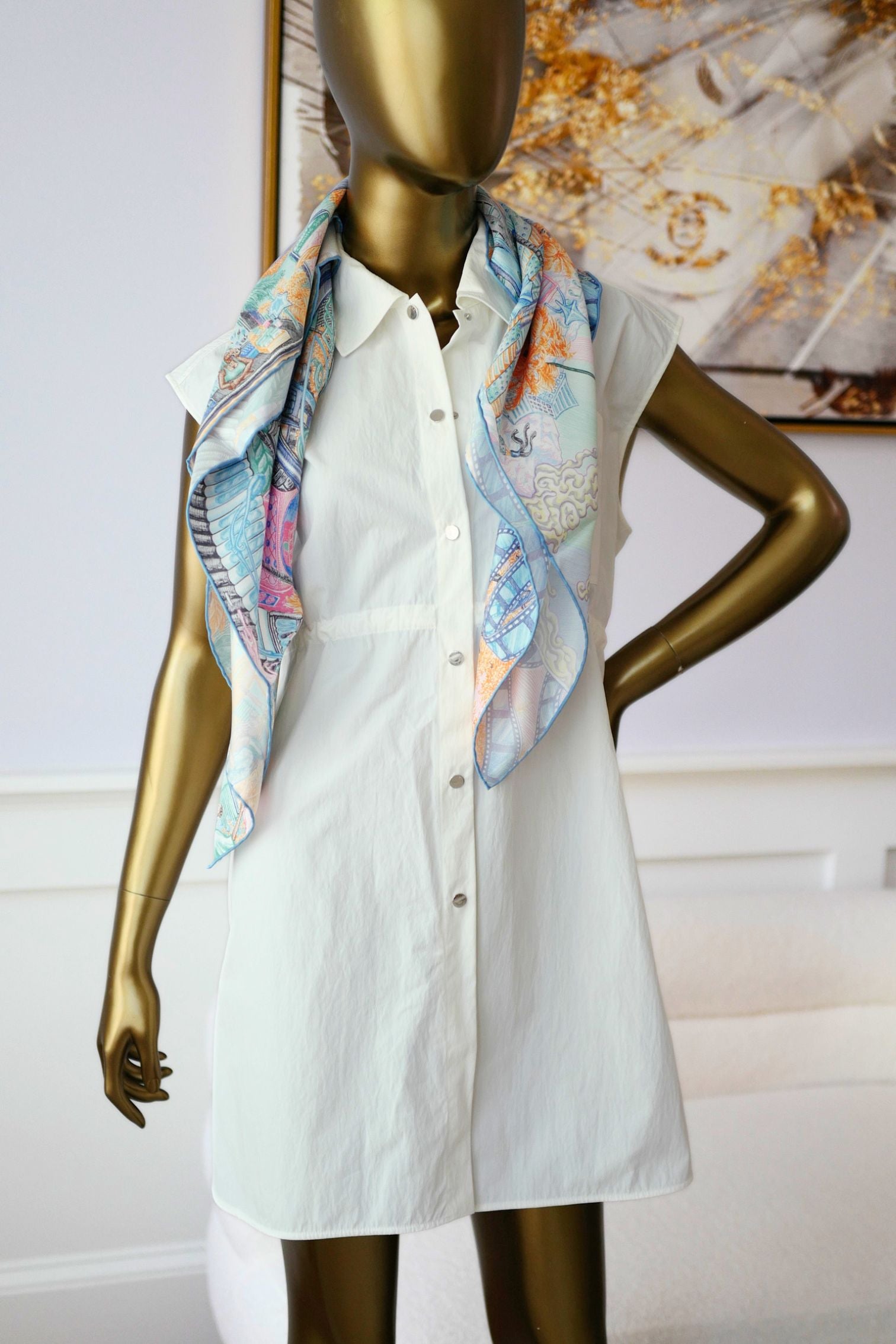 Hermès City of Light Scarf Bleu Jean/Rose/ Vert Véronèse 100% Silk 90