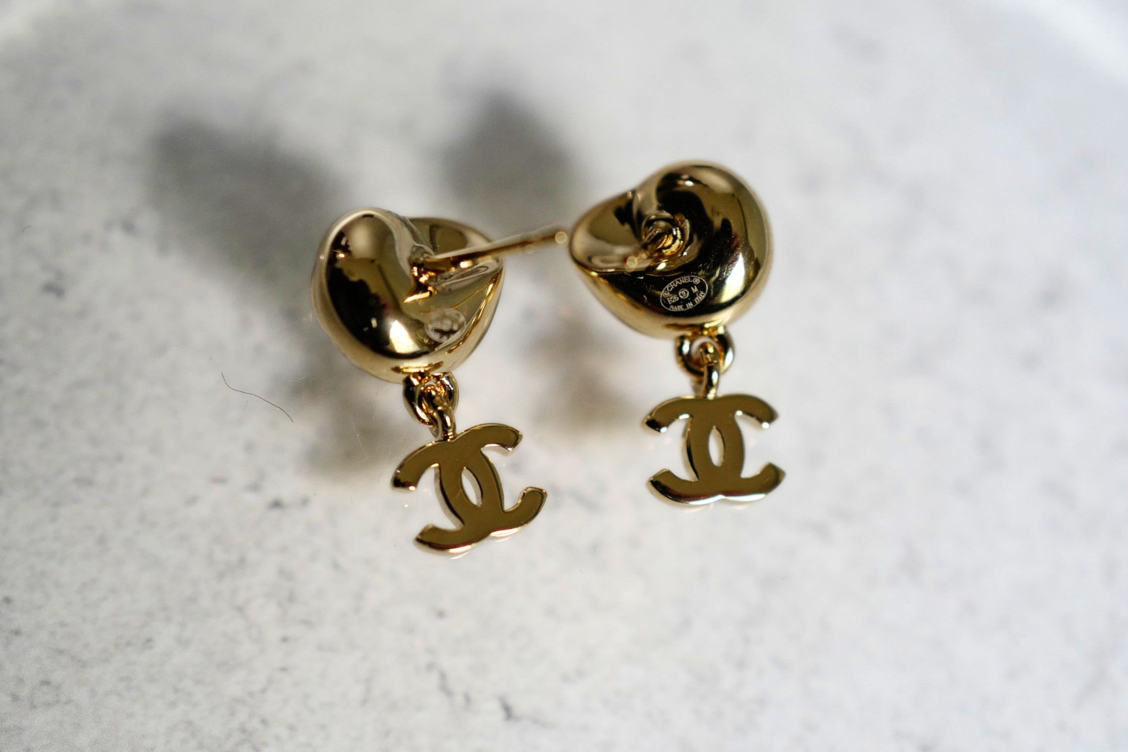 Chanel 26M Coco Beach Pendant Earrings Metal Gold