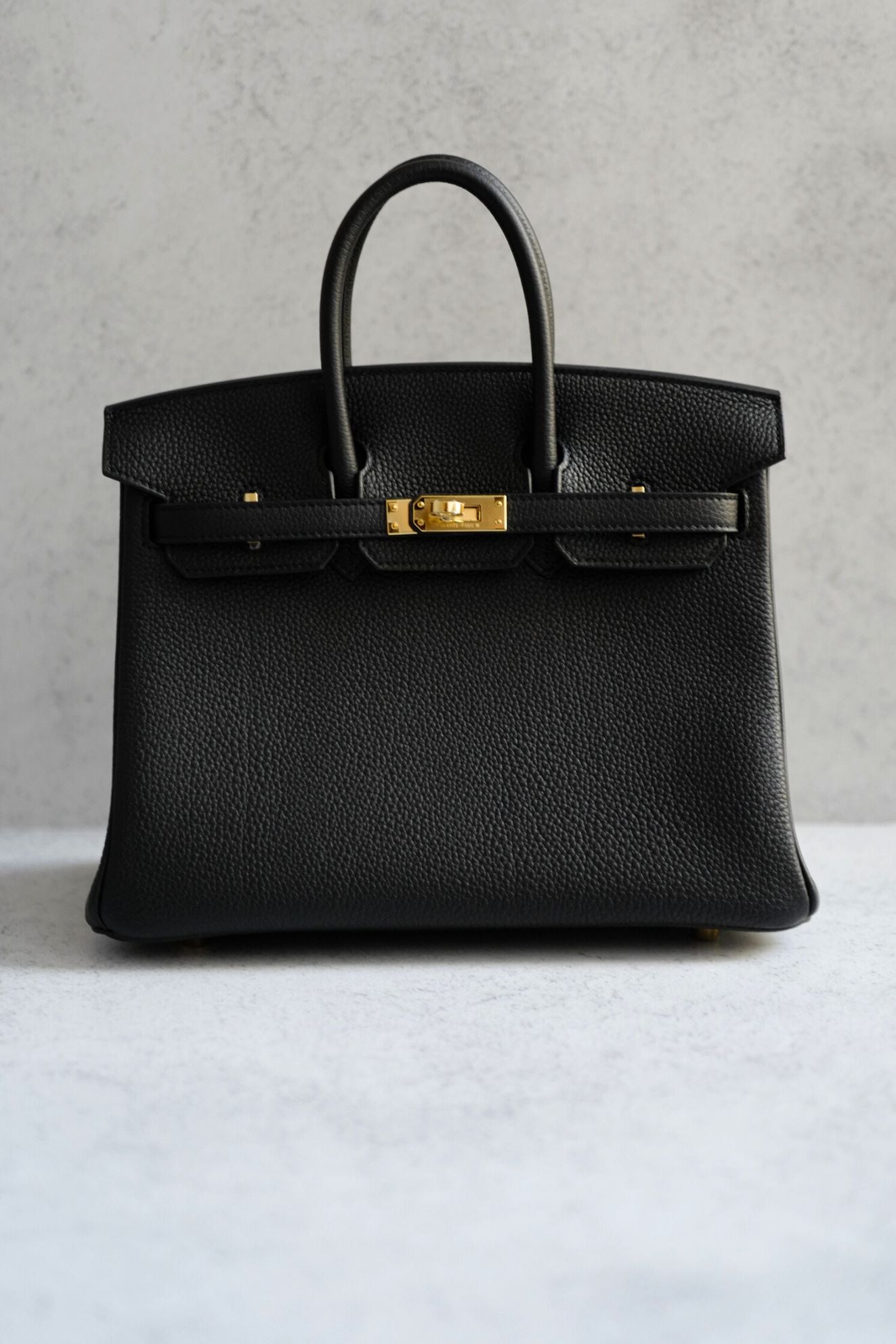 Hermès Birkin 25 Black Togo Leather Gold Hardware K Stamp 2025
