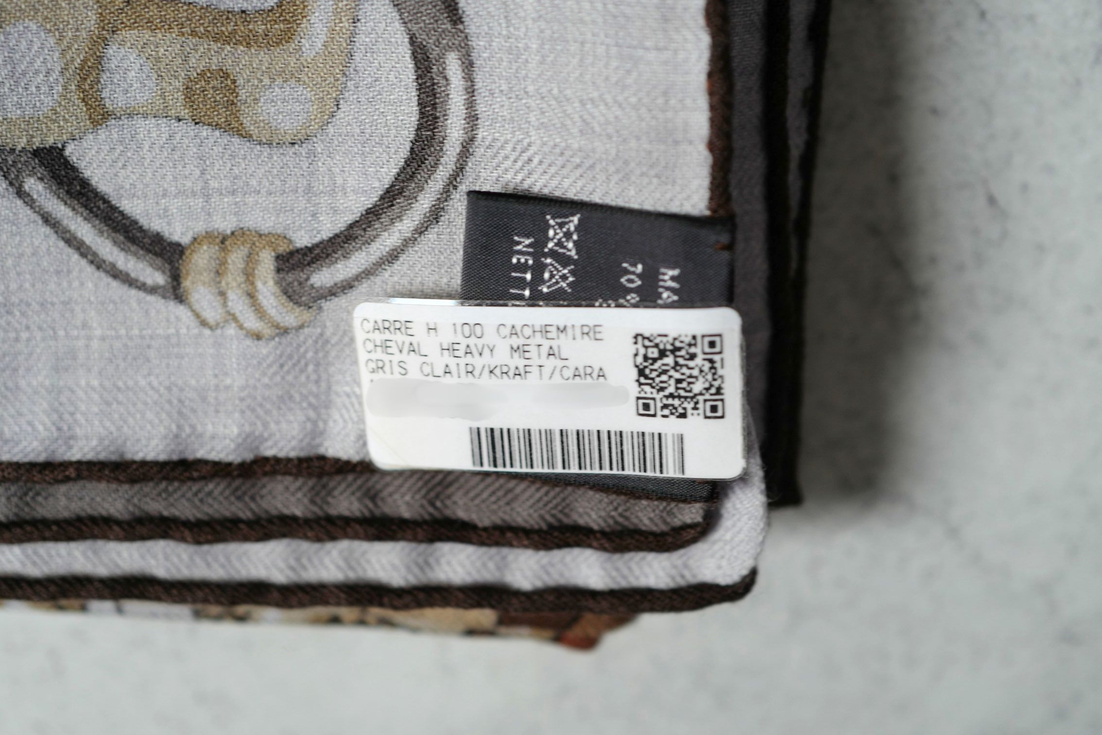 NEW Hermès Cheval Heavy Metal Scarf 100 Cashmere Silk Gris Clair / Kraft / Caramel