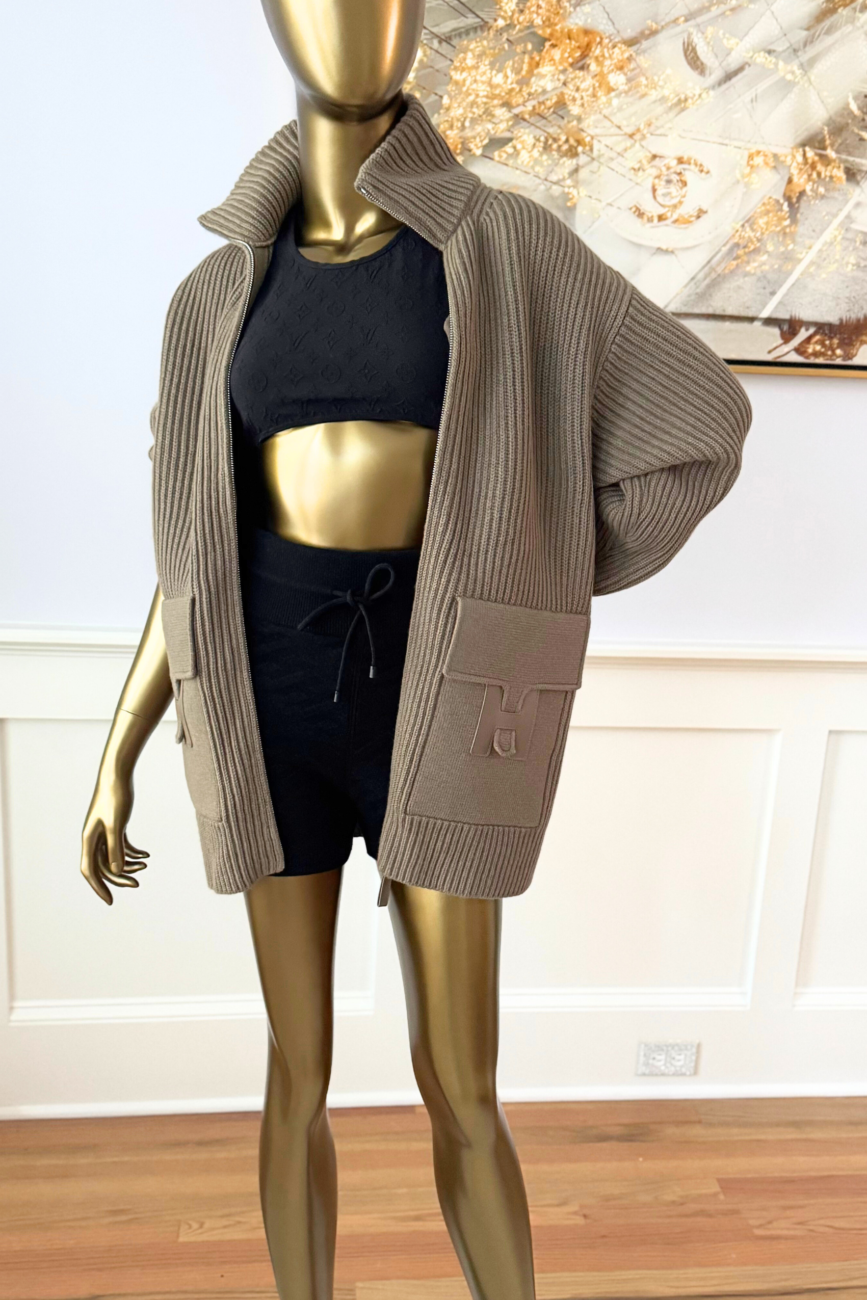 NEW Hermès Blouson Cardigan H Pockets Etoupe Size 34 Wool Jacket