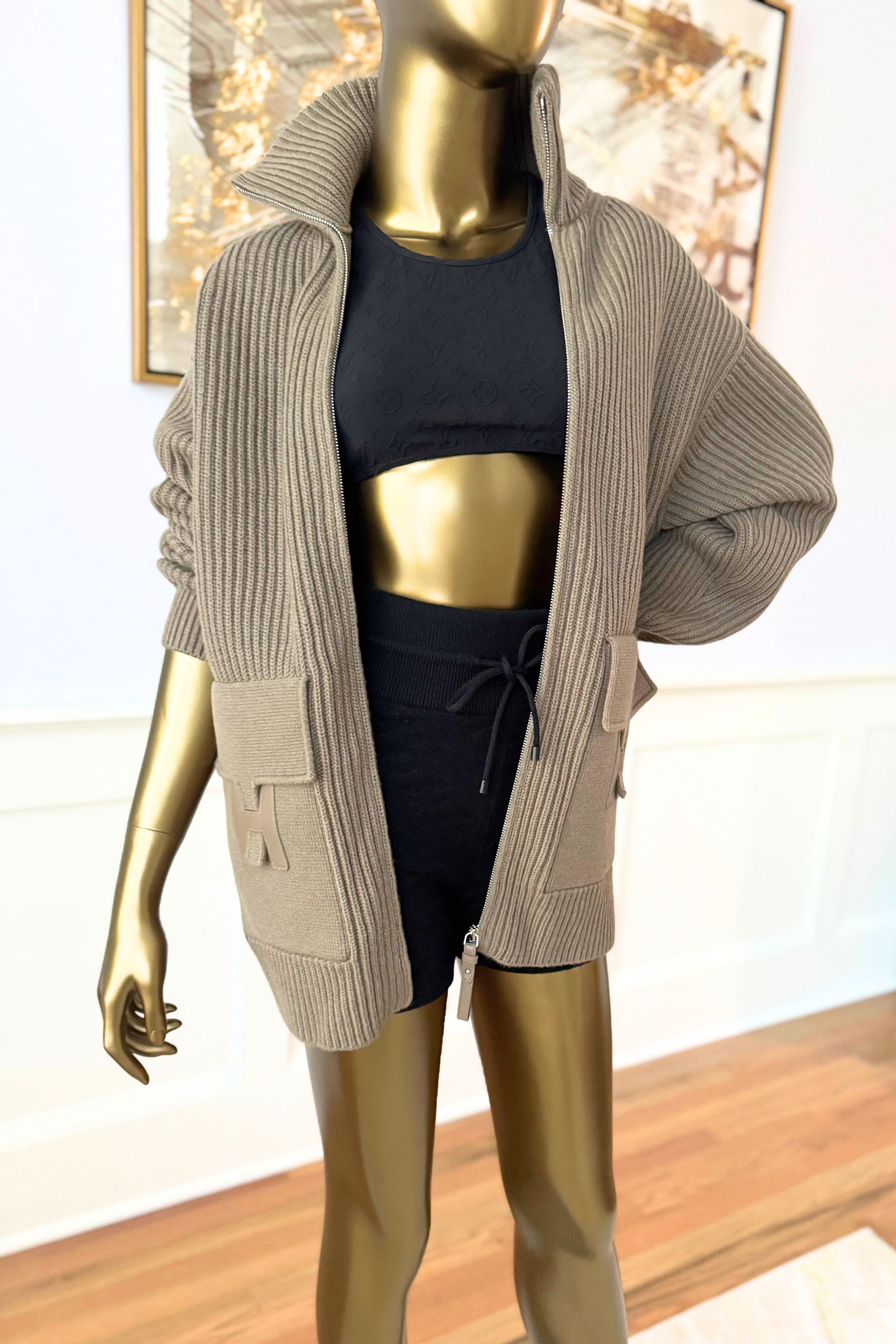 NEW Hermès Blouson Cardigan H Pockets Etoupe Size 34 Wool Jacket