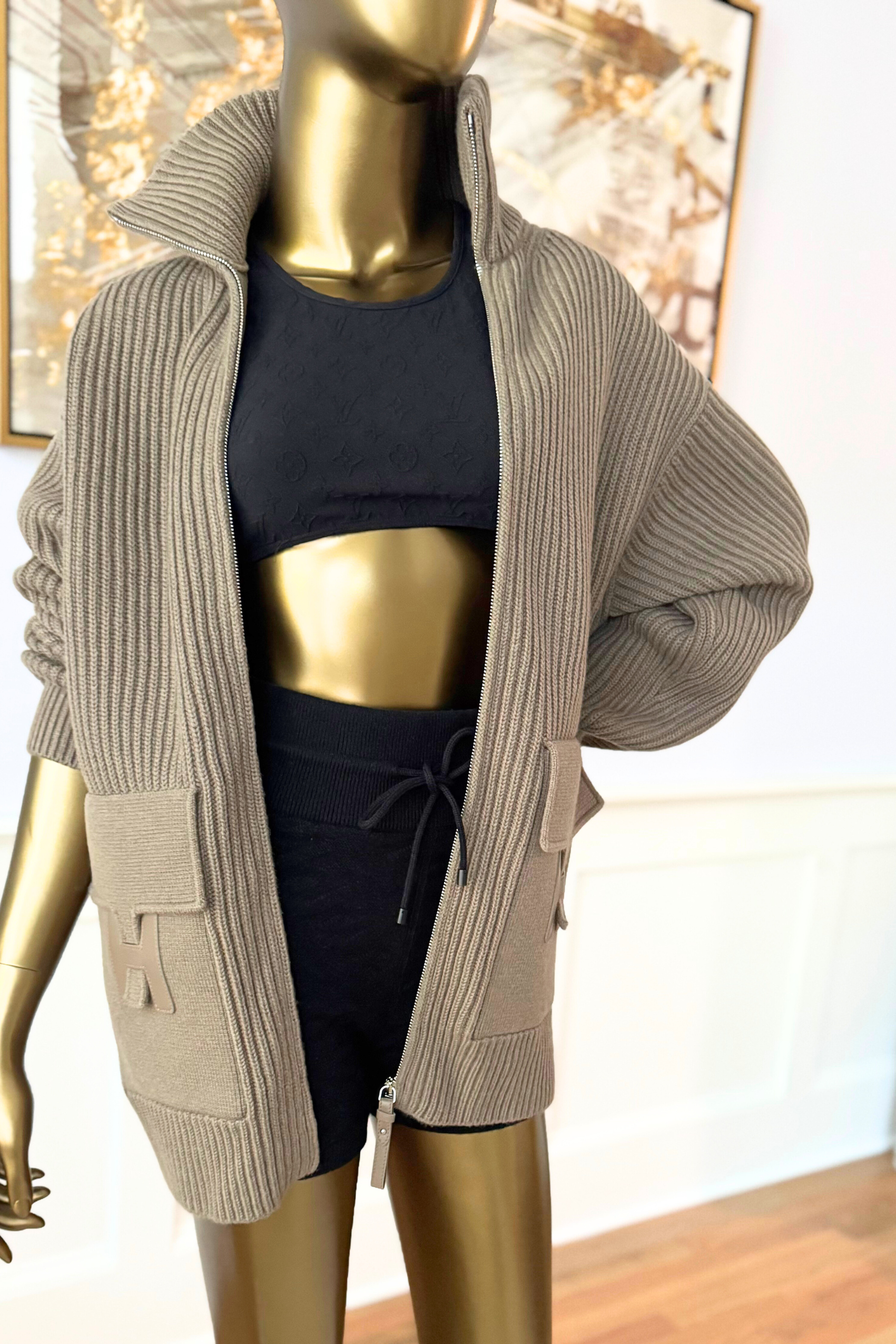 NEW Hermès Blouson Cardigan H Pockets Etoupe Size 34 Wool Jacket