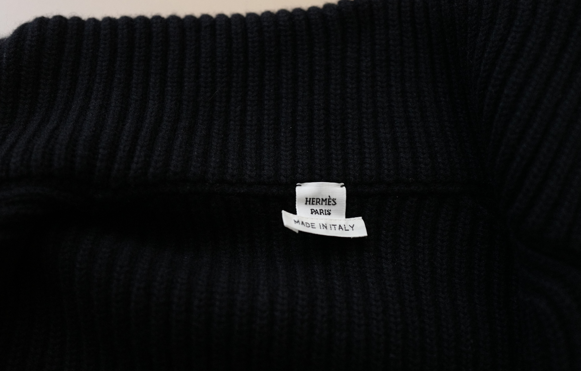 NEW Hermès Blouson Cardigan Jacket Black Wool with H Pockets Size 38