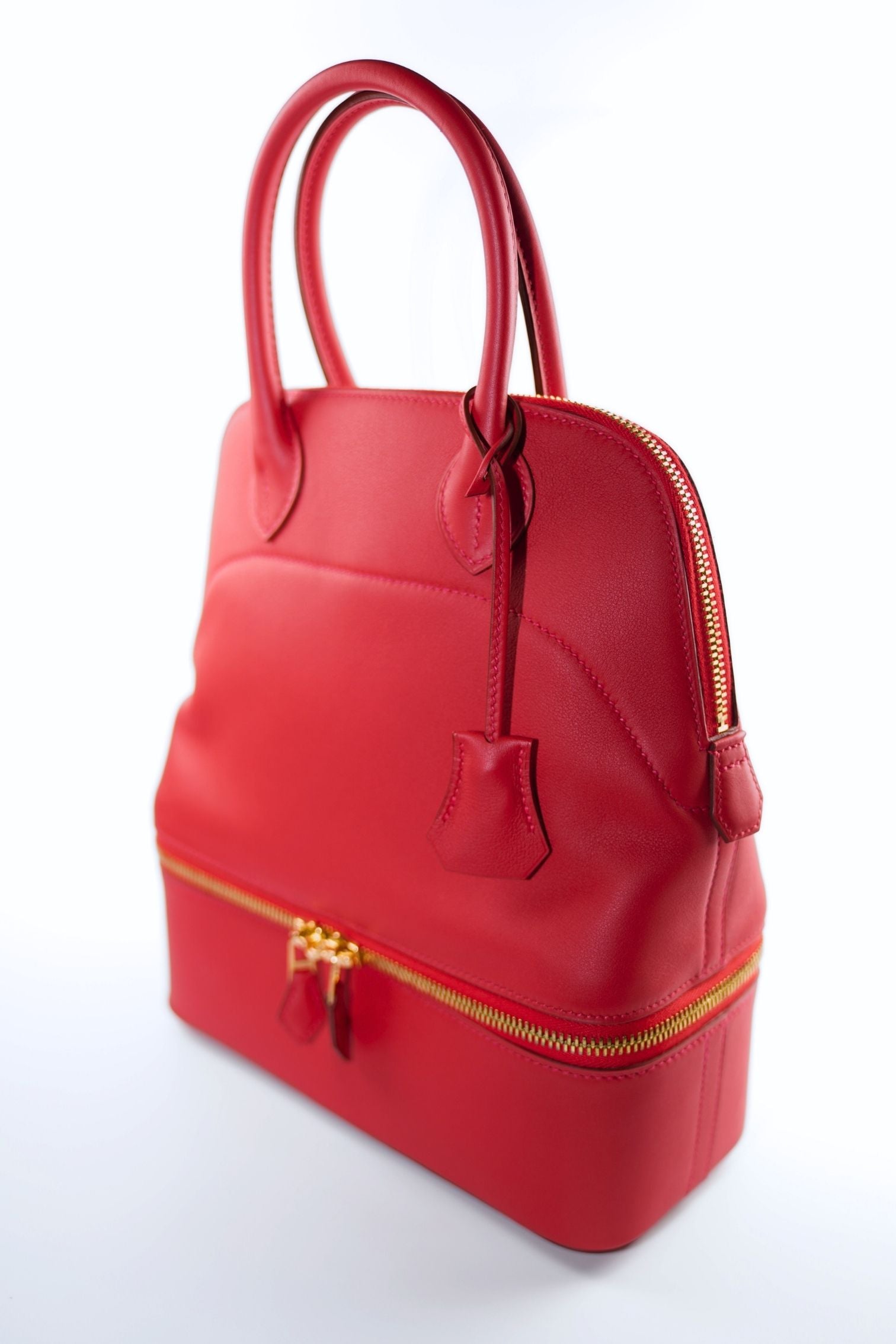 Hermès Bolide Secret in Vermillion Red Swift Leather Gold Hardware T Stamp