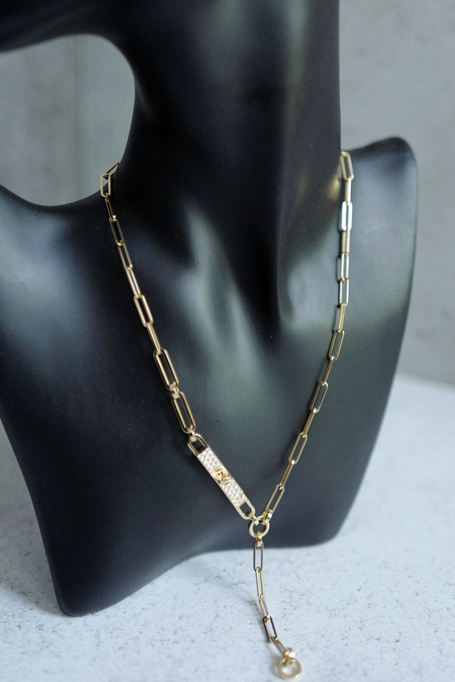 Hermès Kelly Chaine Lariat Necklace 18K Yellow Gold 41 Diamonds Size 40