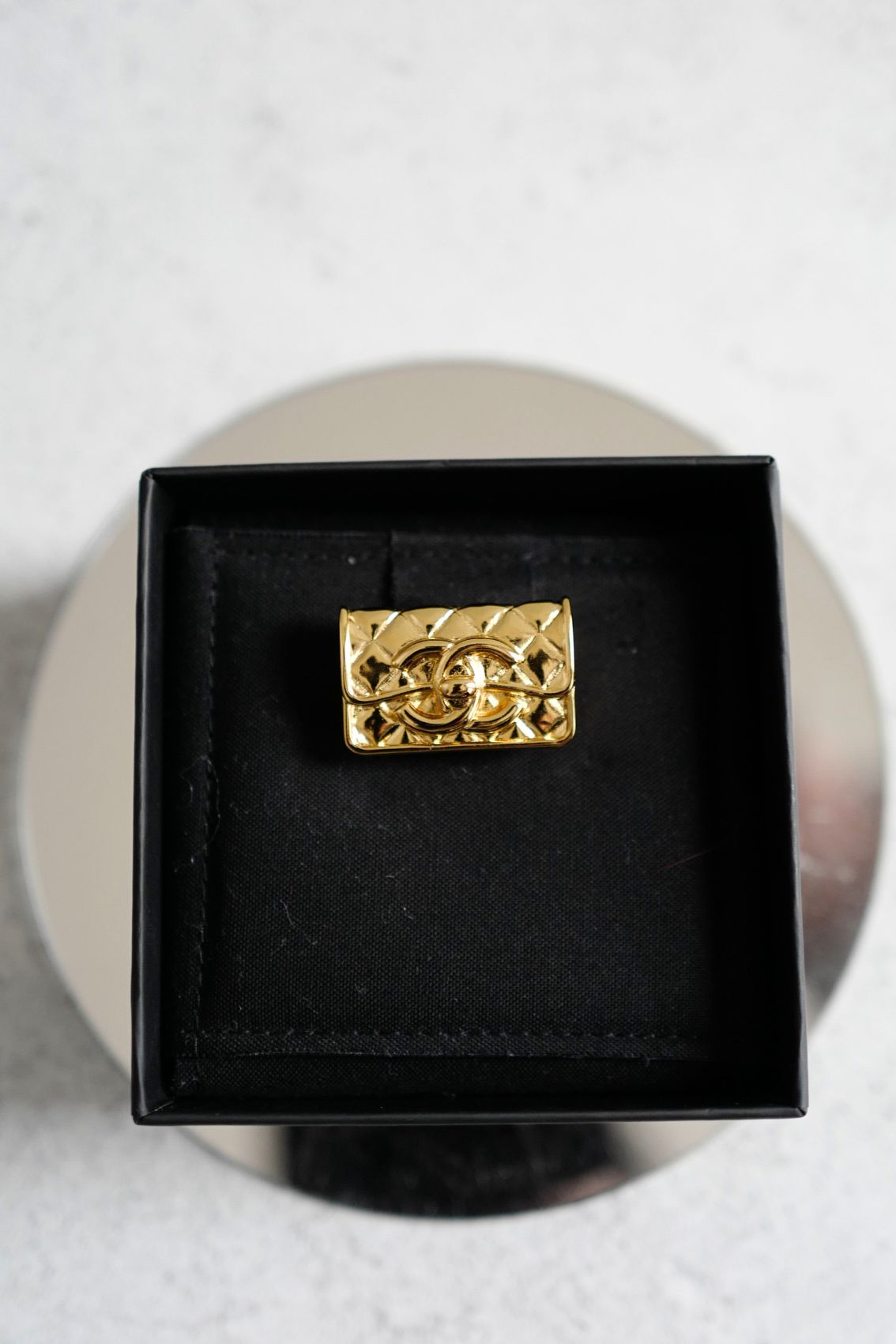CHANEL Brooch B23K Matelasse bag motif Gold Metal BNIB NEW