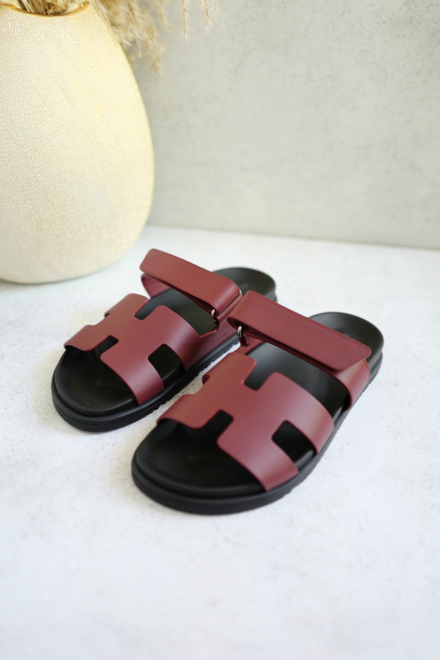 BNIB Hermès Chypre Sandals Rouge H Calfskin Leather Size 38.5