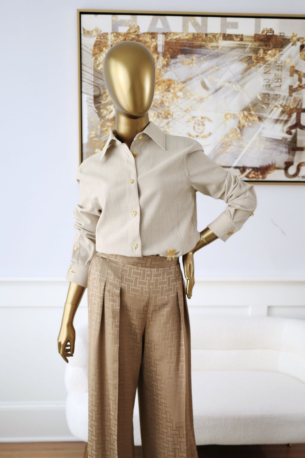 NEW Chanel 26K Women Shirt Wool Tailored Mushroom Beige Size 36