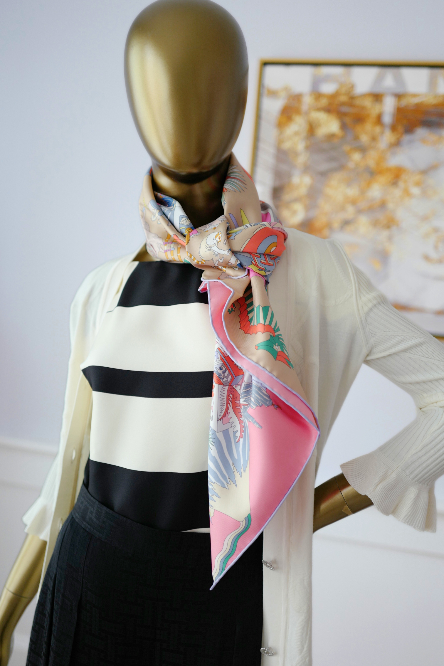 NEW Hermès Scarf 90 Academia Hippica Rose Bonbon/Gris Silk Scarf