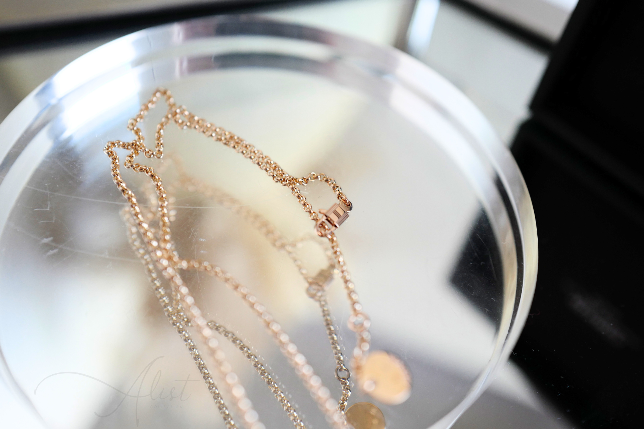 New Hermes Kelly Clochette Necklace pm dia 18k Rose Gold With Diamonds $11K