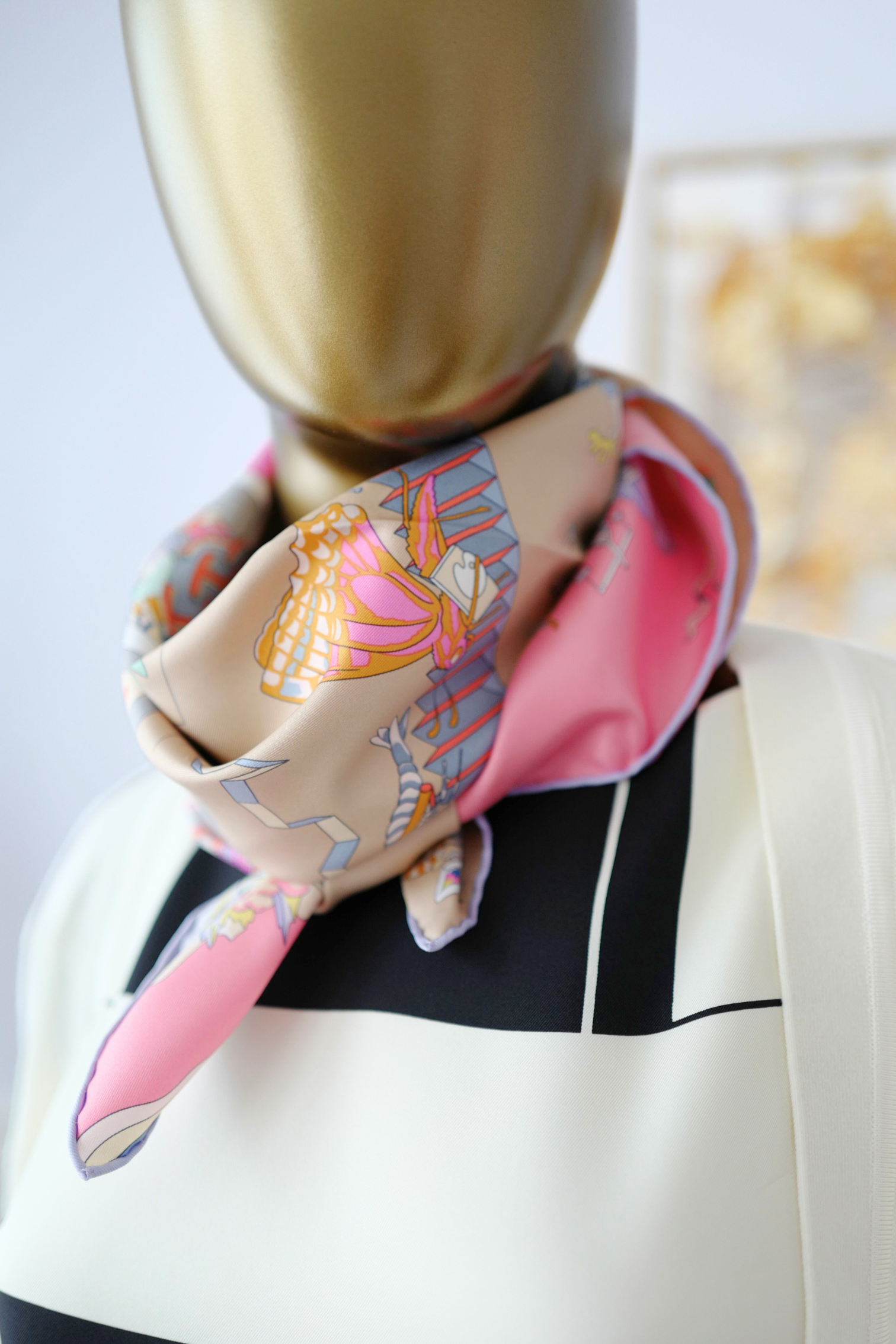 NEW Hermès Scarf 90 Academia Hippica Rose Bonbon/Gris Silk Scarf