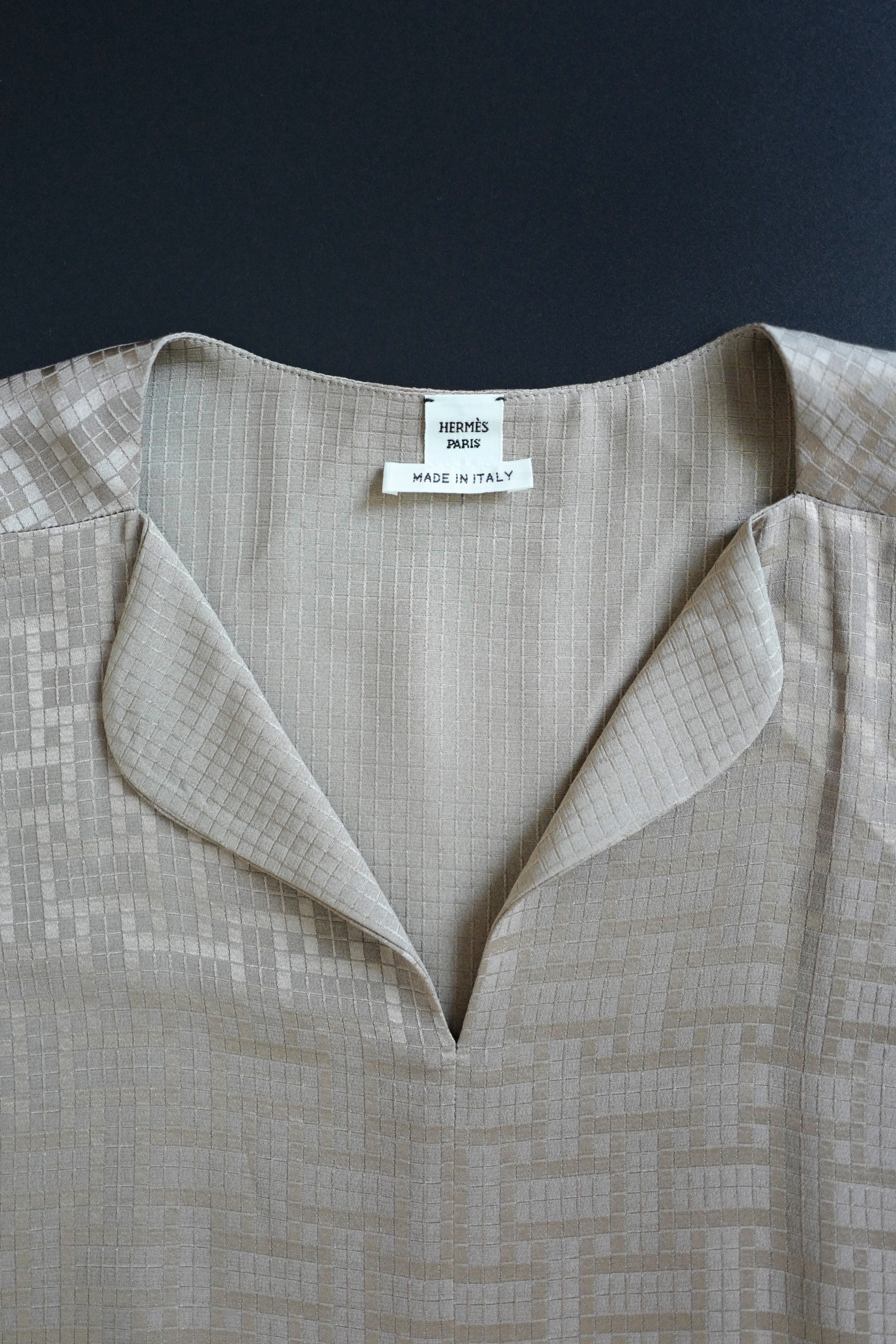 NEW Hermès Mosaique Belted Caftan Dress in Jacquard Silk Gris Étoupe Size 36