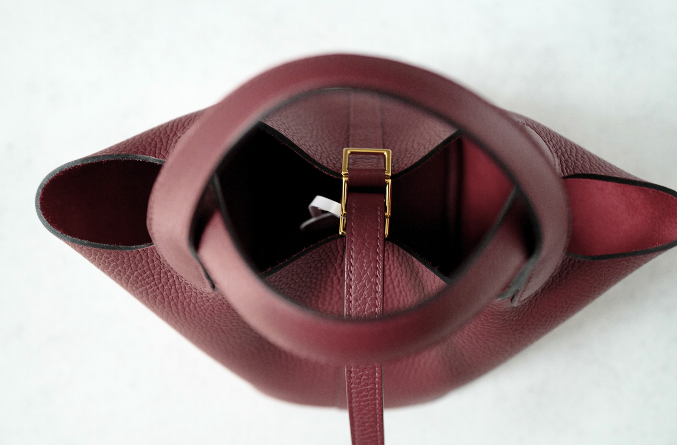BNIB Hermès Picotin 18 Bag Rouge H Clemence Leather with Gold Hardware