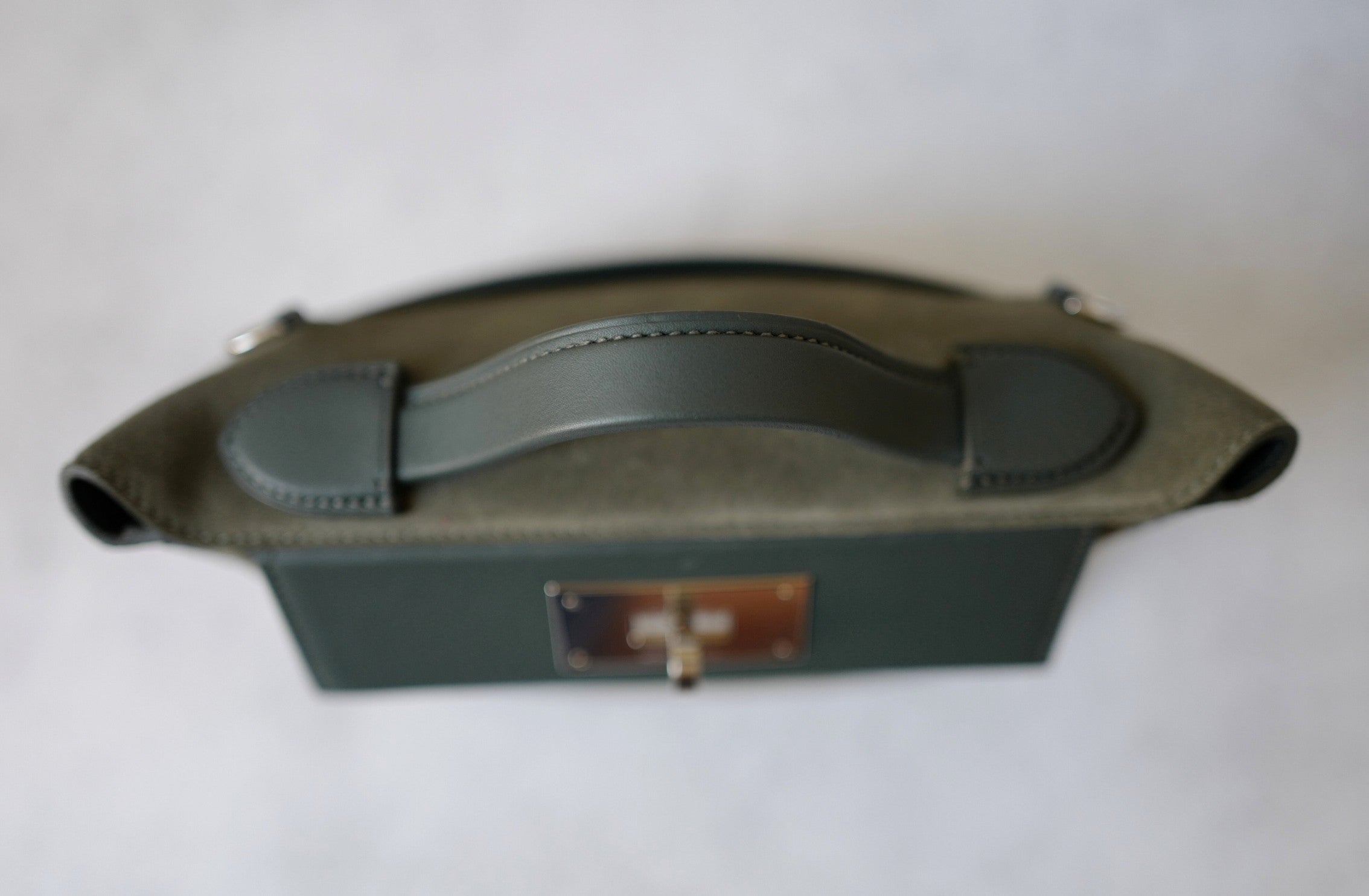 BNIB Hermès Sac 24/24-21 Bag Veau Grizzly & Swift Sable Gris Vert Mangrove with Palladium Hardware