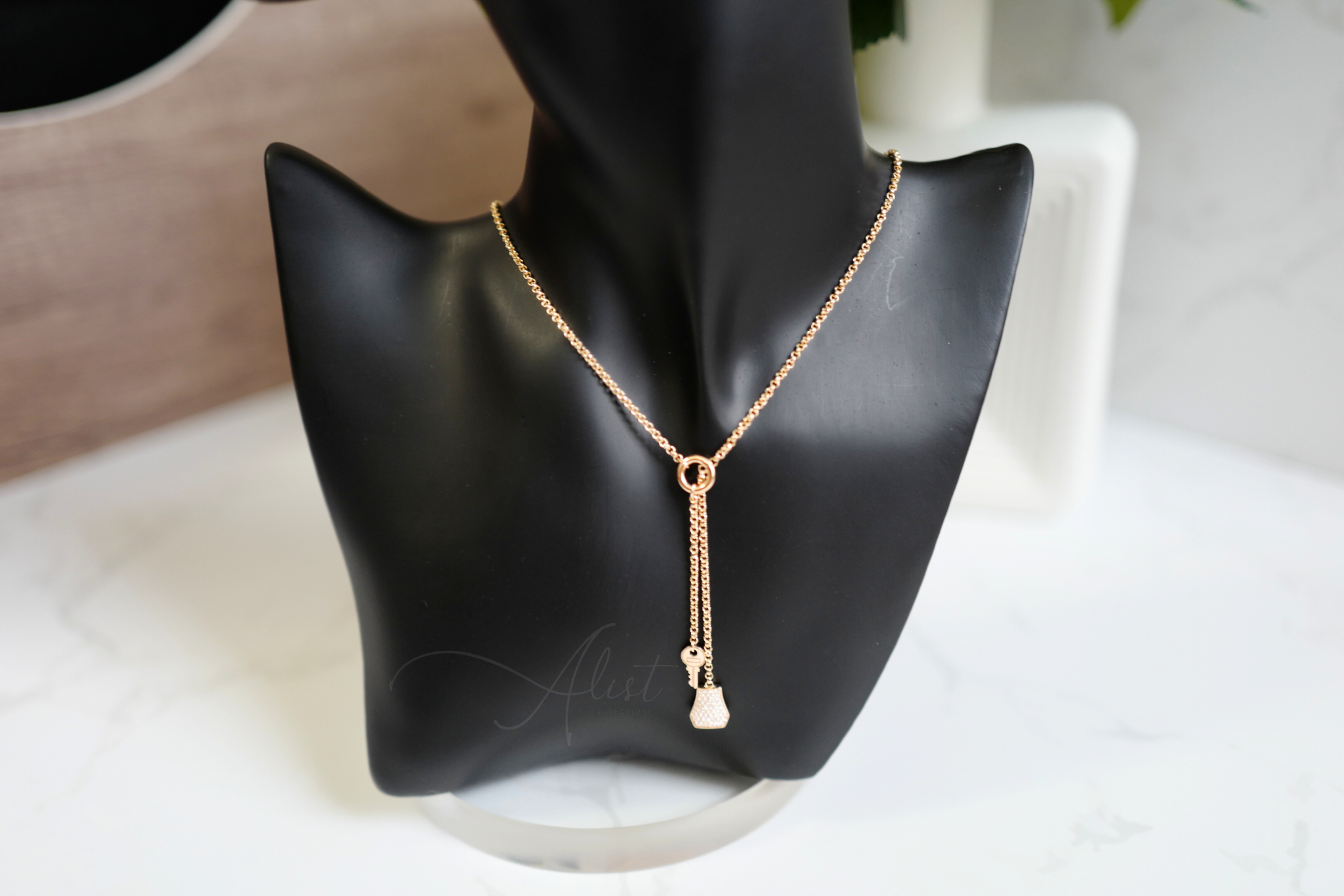 New Hermes Kelly Clochette Necklace pm dia 18k Rose Gold With Diamonds $11K