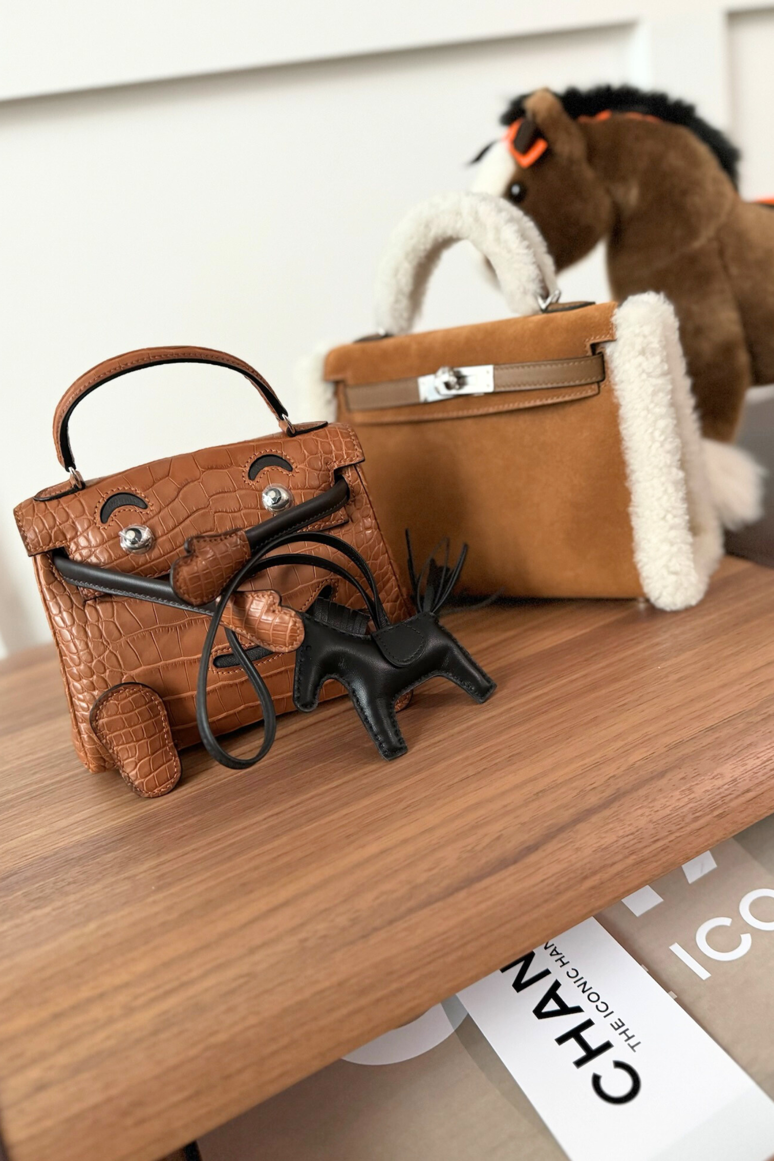BNIB Hermès Kelly dole Gold Matte Crocodile Leather Handbag with Palladium Hardware