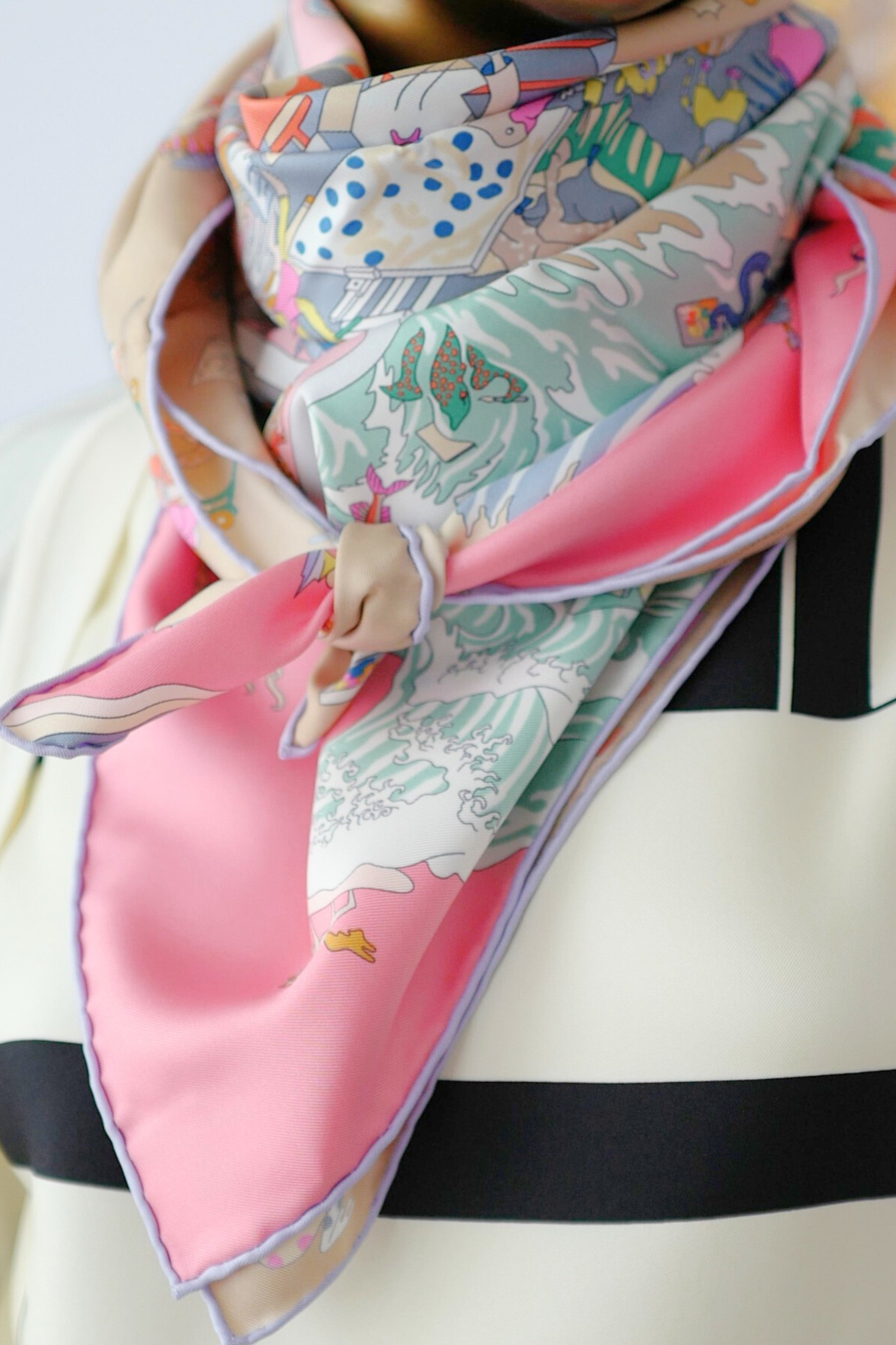 NEW Hermès Scarf 90 Academia Hippica Rose Bonbon/Gris Silk Scarf