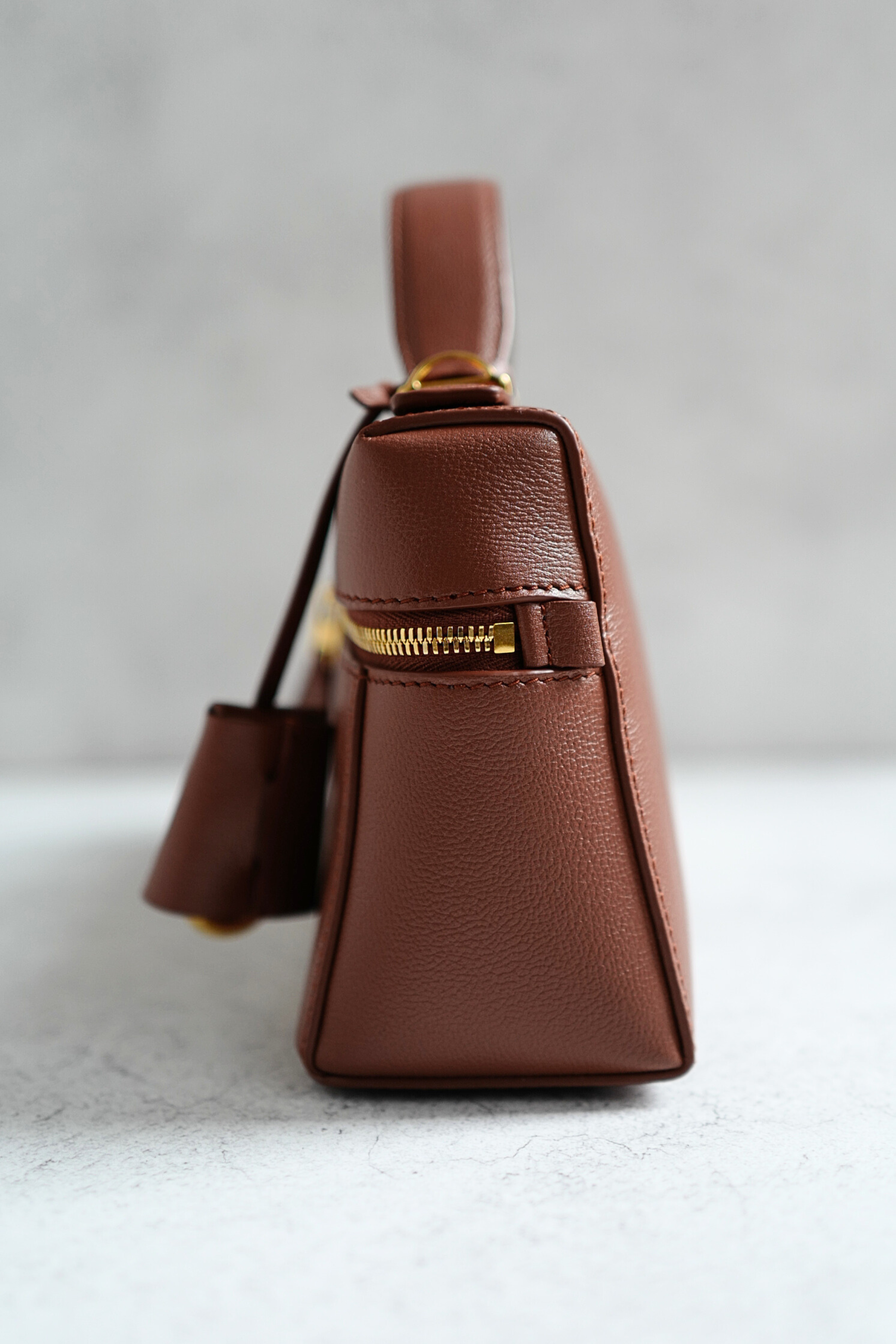 NEW Loro Piana Extra Bag L23 Burnt Tan Sun Gold Calfskin Leather Crossbody Bag
