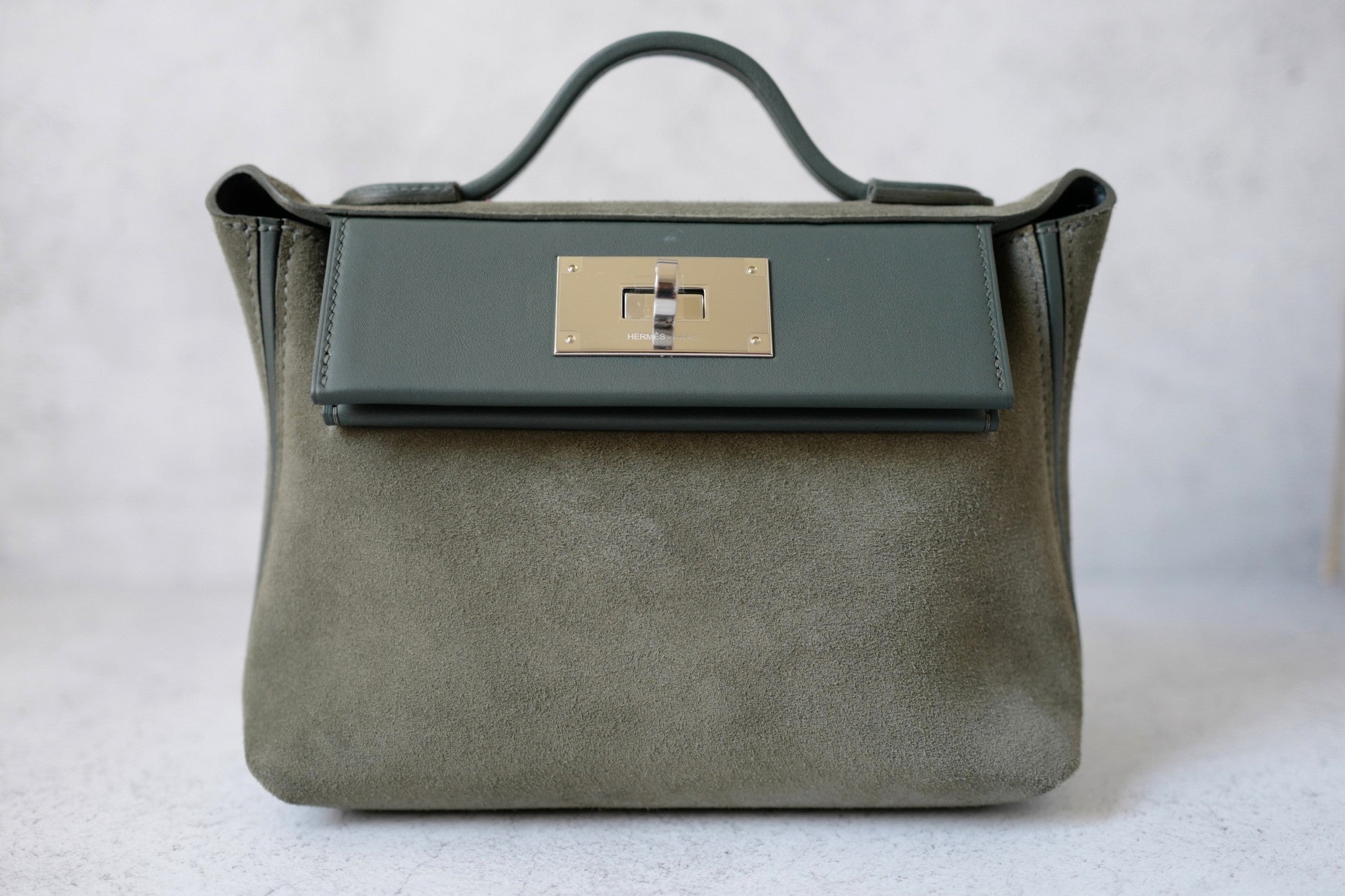 BNIB Hermès Sac 24/24-21 Bag Veau Grizzly & Swift Sable Gris Vert Mangrove with Palladium Hardware