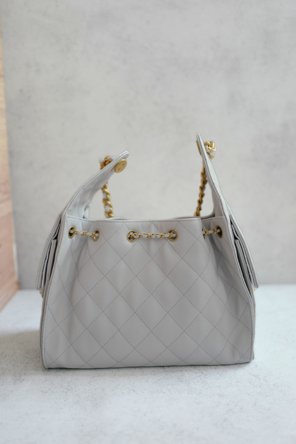 NEW CHANEL 2025 25B Small Hobo Bag Grained Calfskin Pale Grey