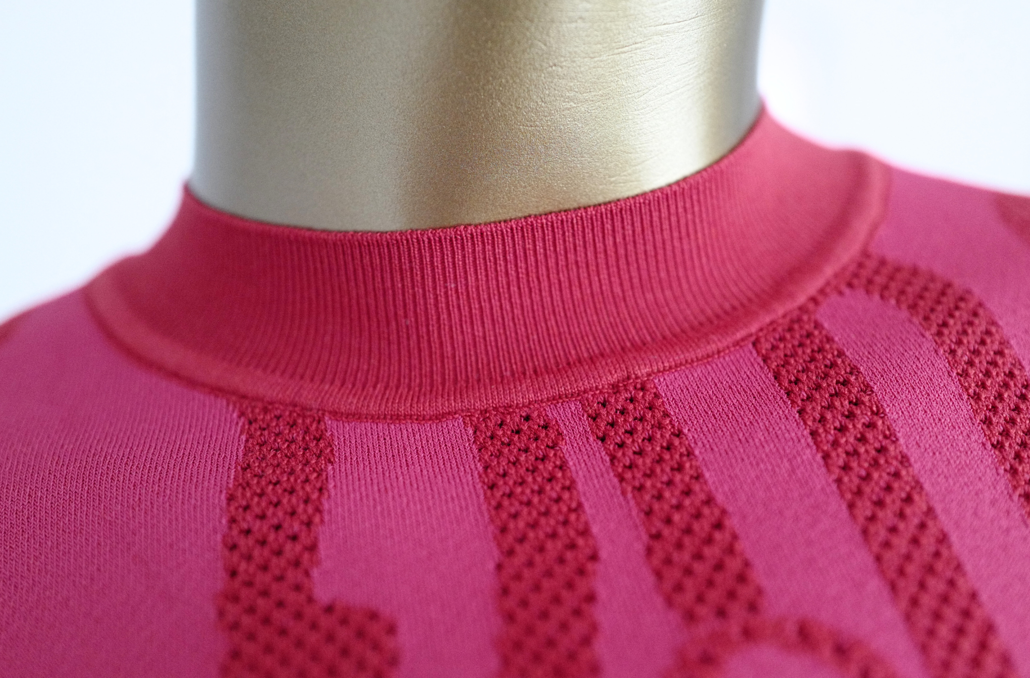 NEW Hermès Palefroi Remix Short Sleeve Sweater Rose Framboise Pink Size 36