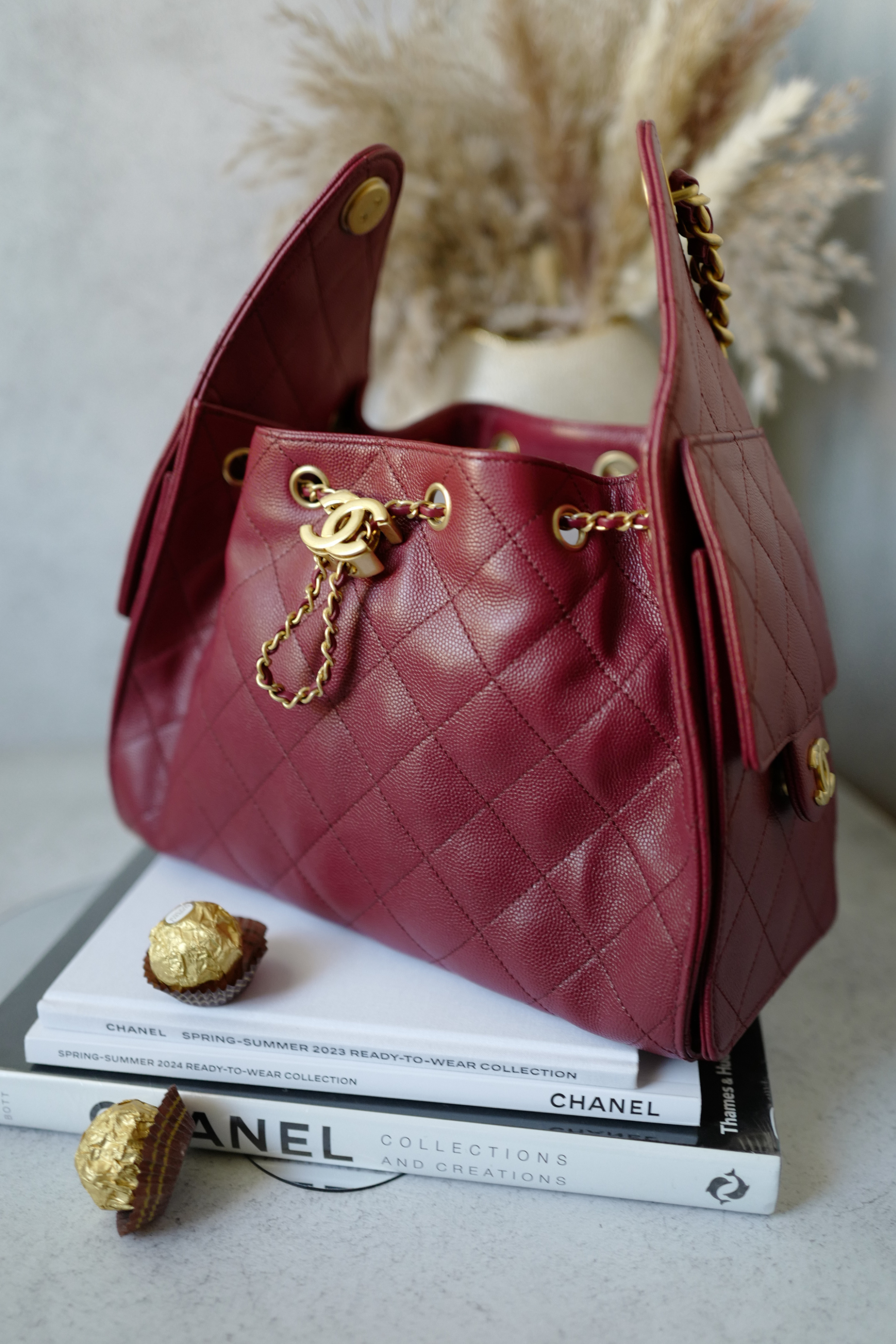 BNIB Chanel 25K Small Hobo Bag Red Grained Calfskin with Gold Hardware