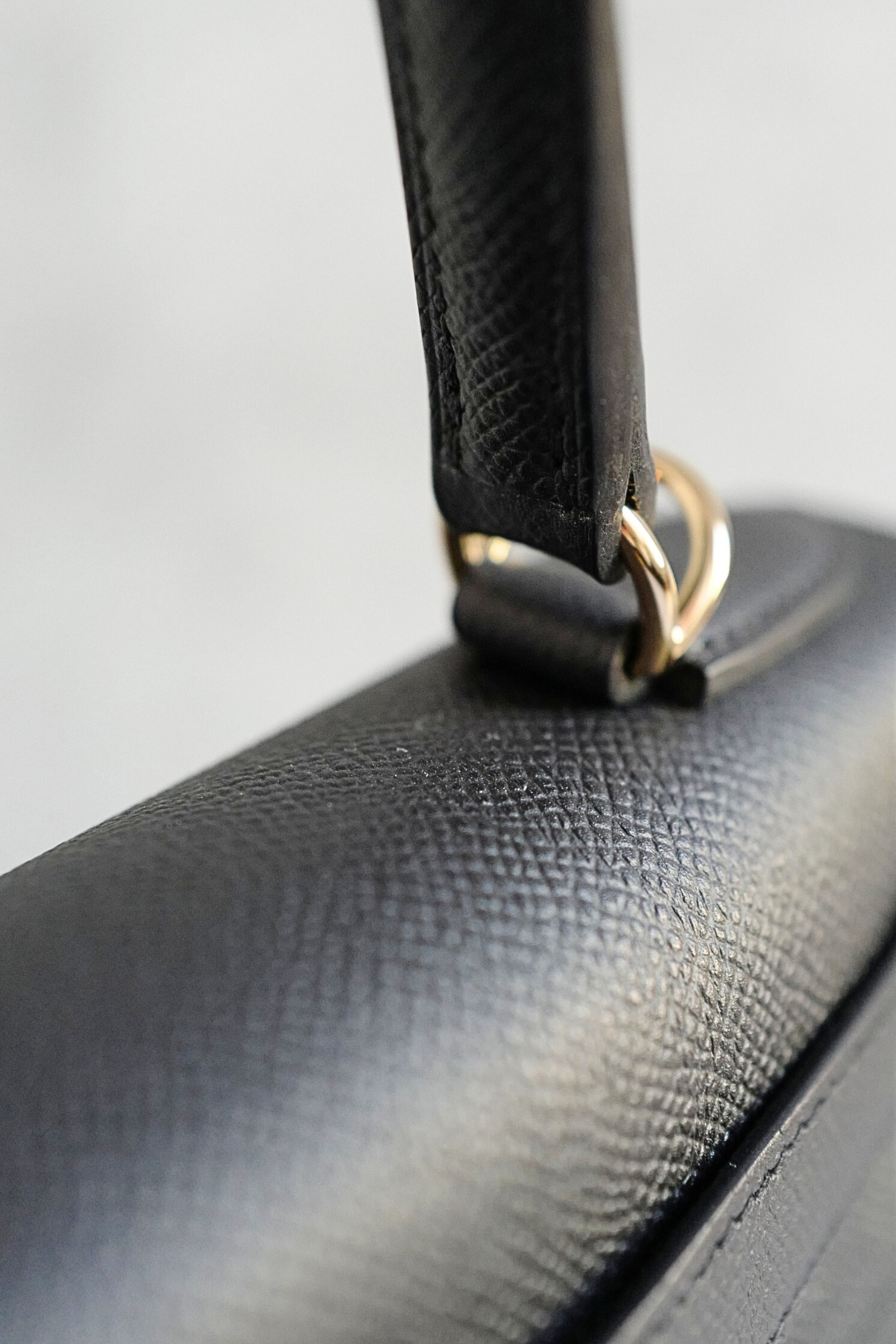 Hermes Kelly Sellier 28 Black Epsom Leather Permabrass Hardware B Stamp 2023